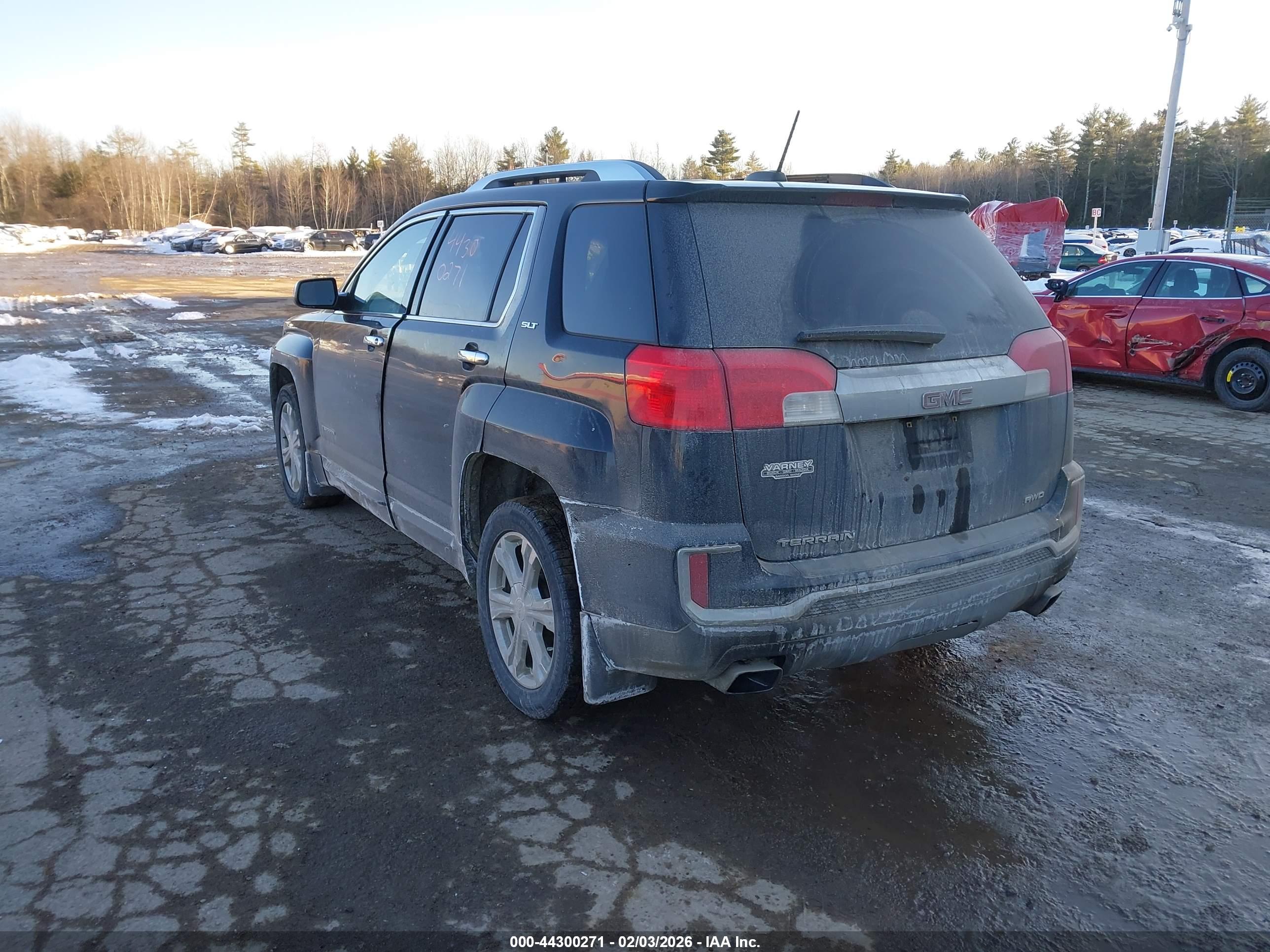 GMC TERRAIN image 3