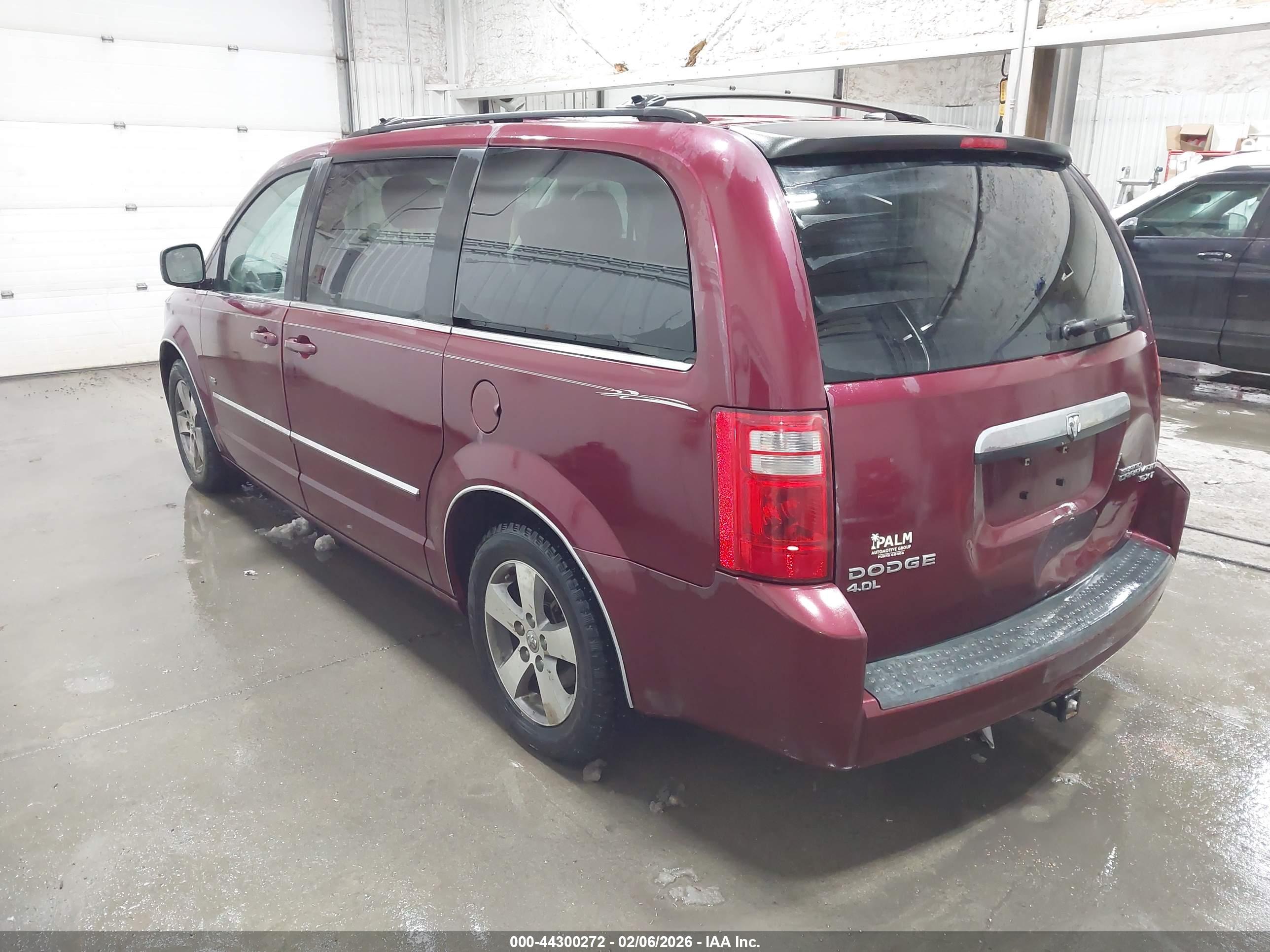 DODGE GRAND image 3