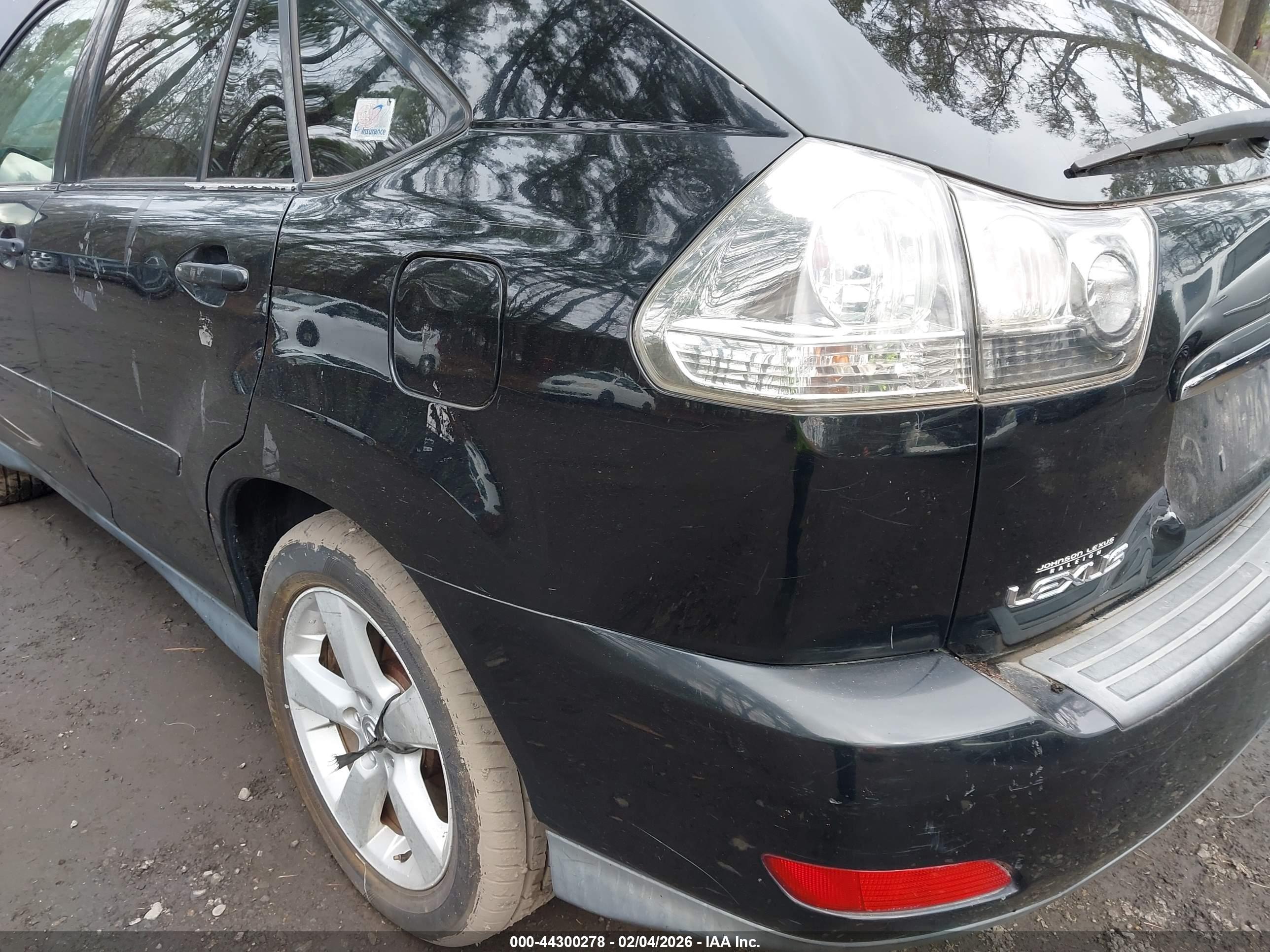 LEXUS RX image 6