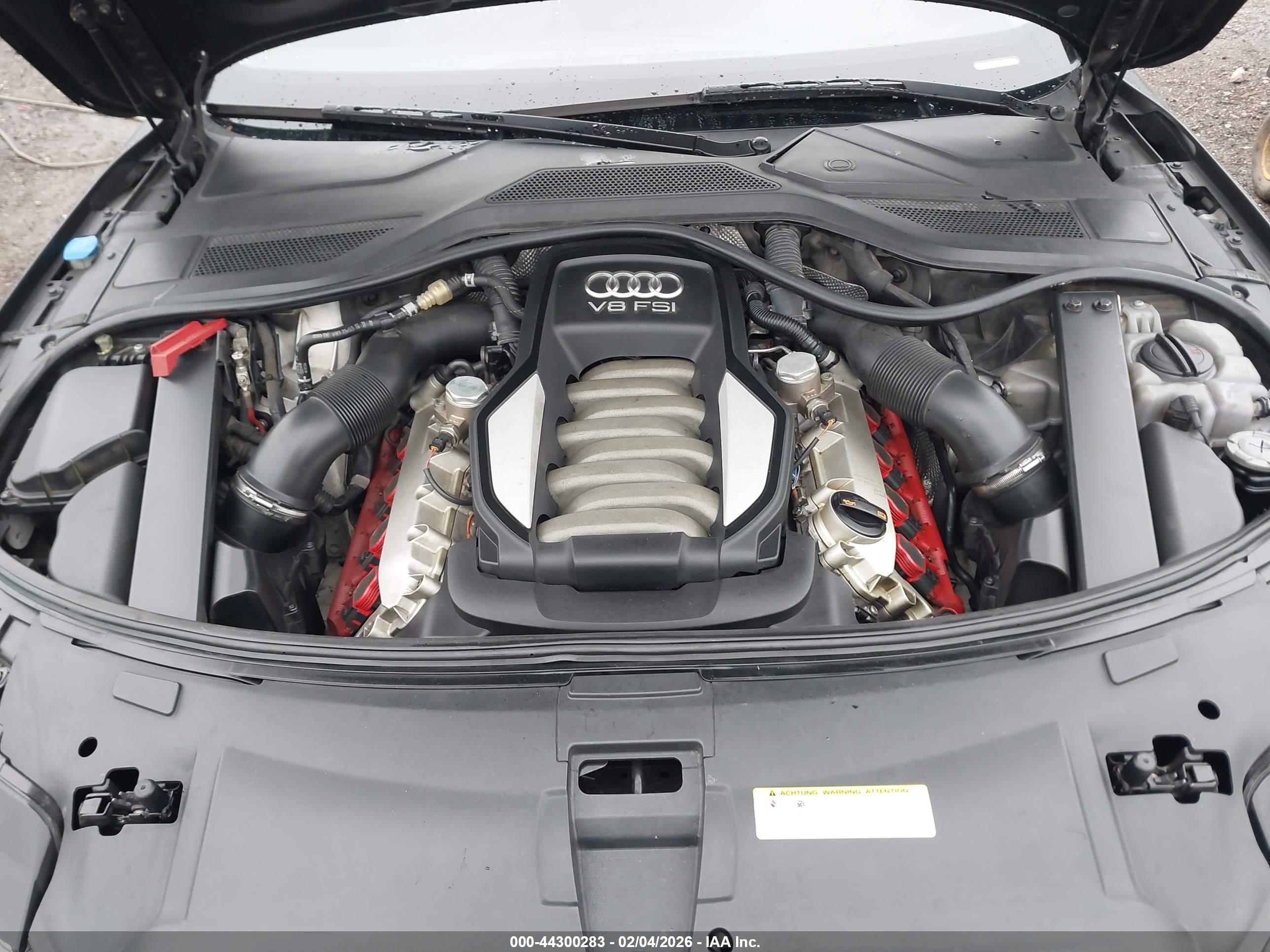 AUDI A8 image 10