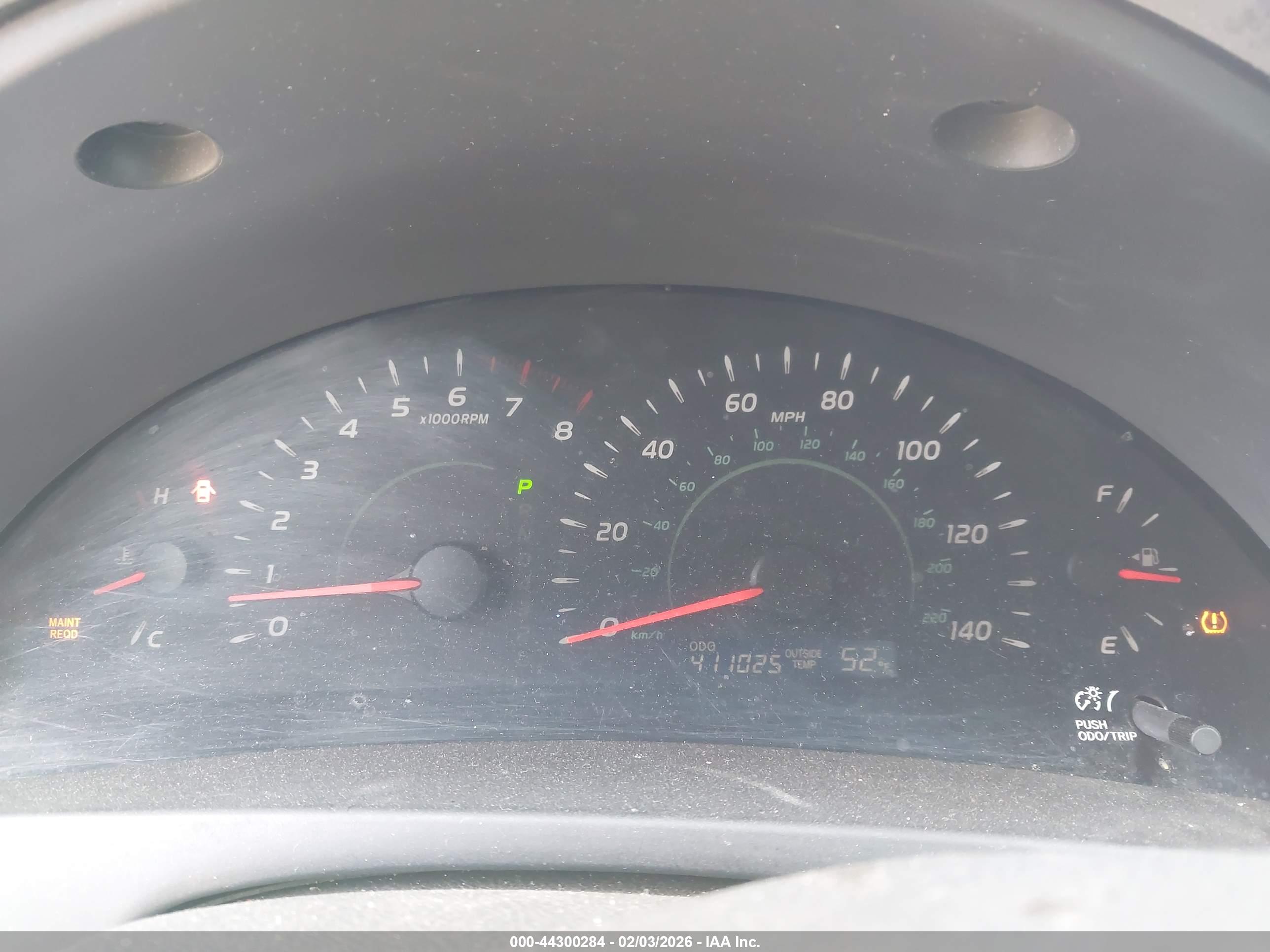 TOYOTA CAMRY image 7