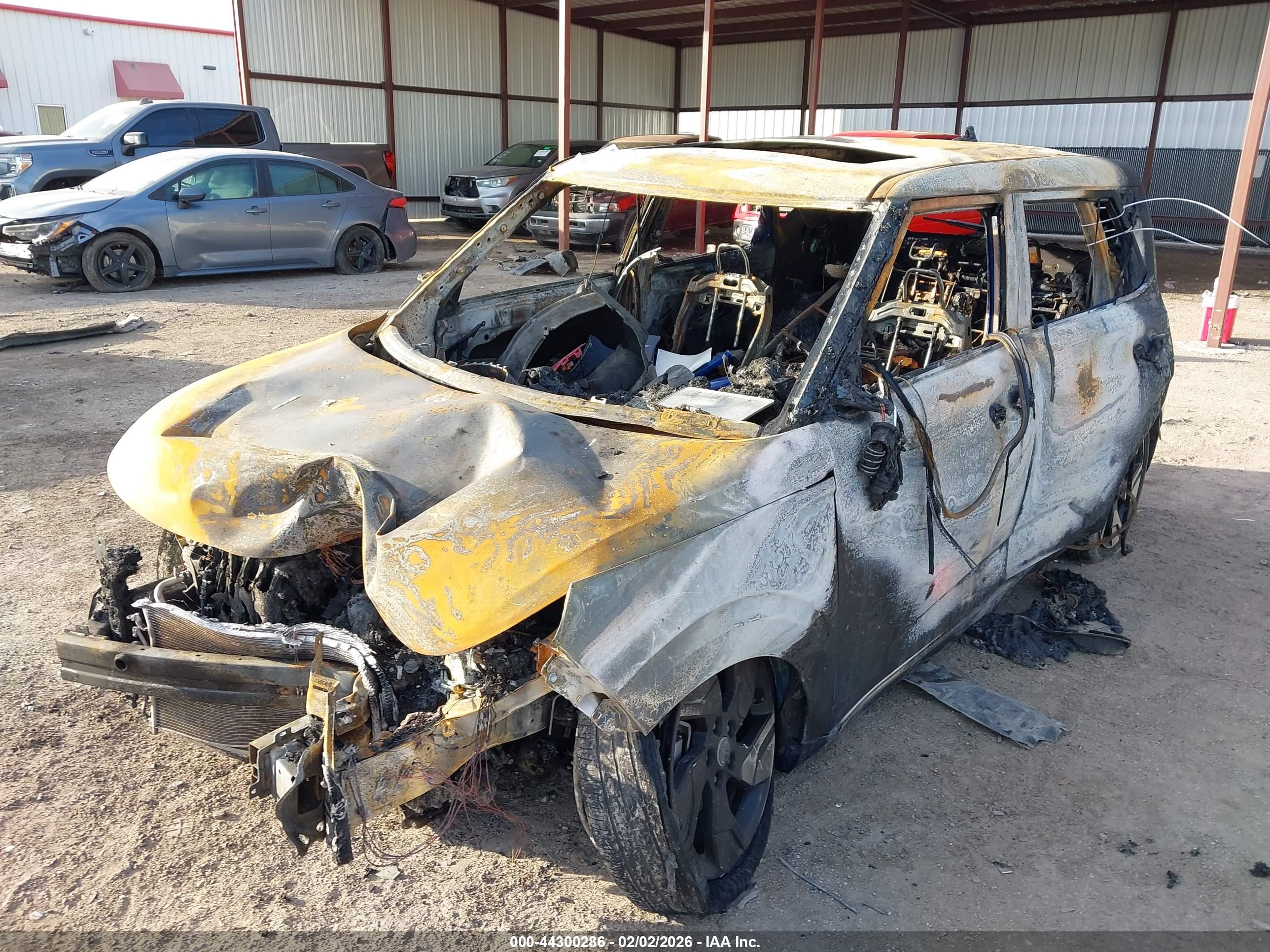 KIA SOUL image 2