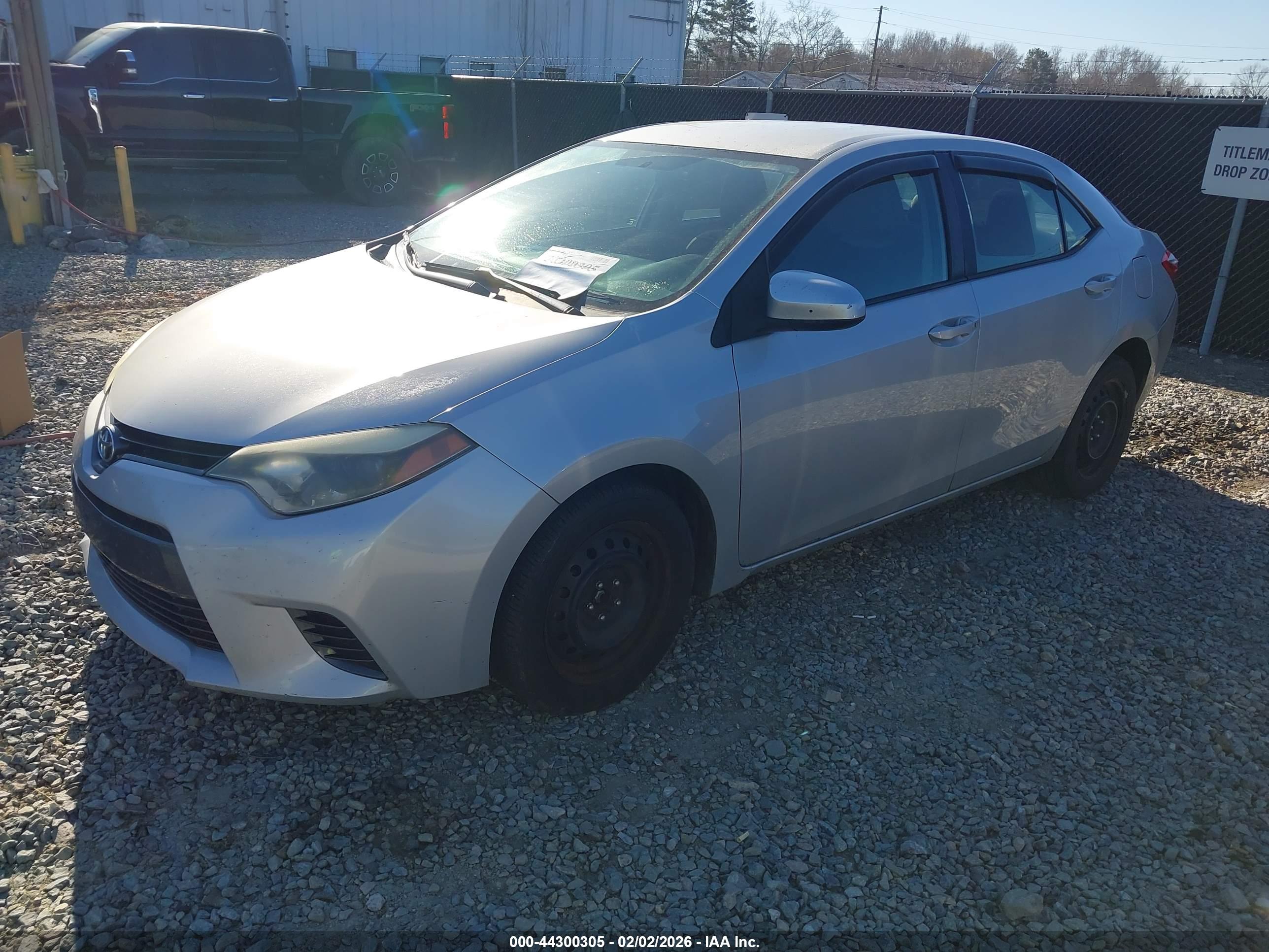 TOYOTA COROLLA image 2
