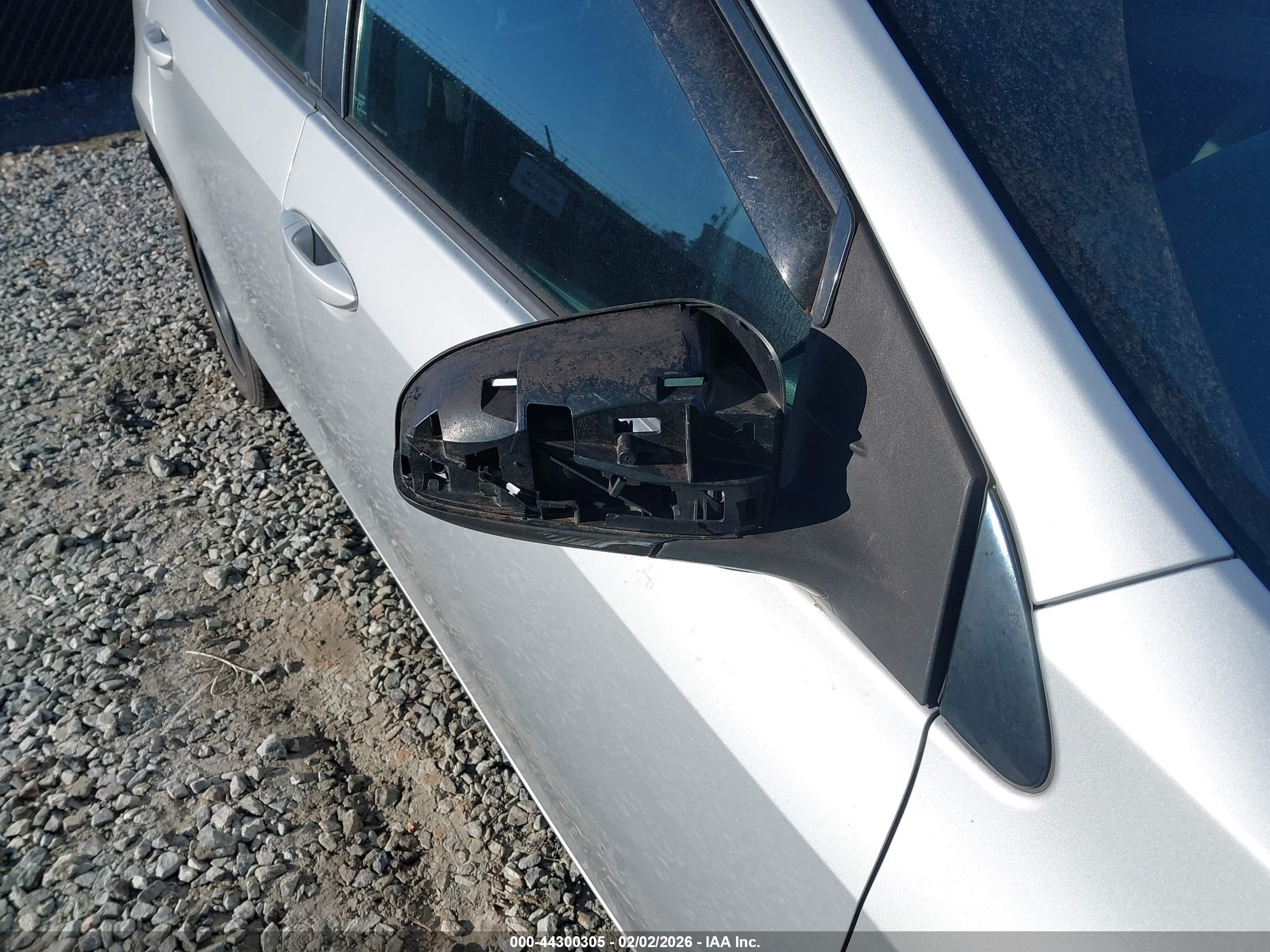 TOYOTA COROLLA image 6