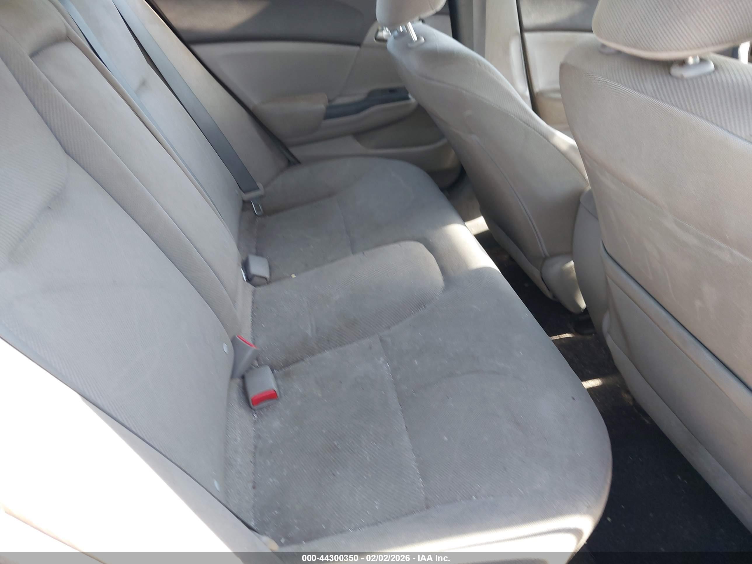 HONDA CIVIC image 8