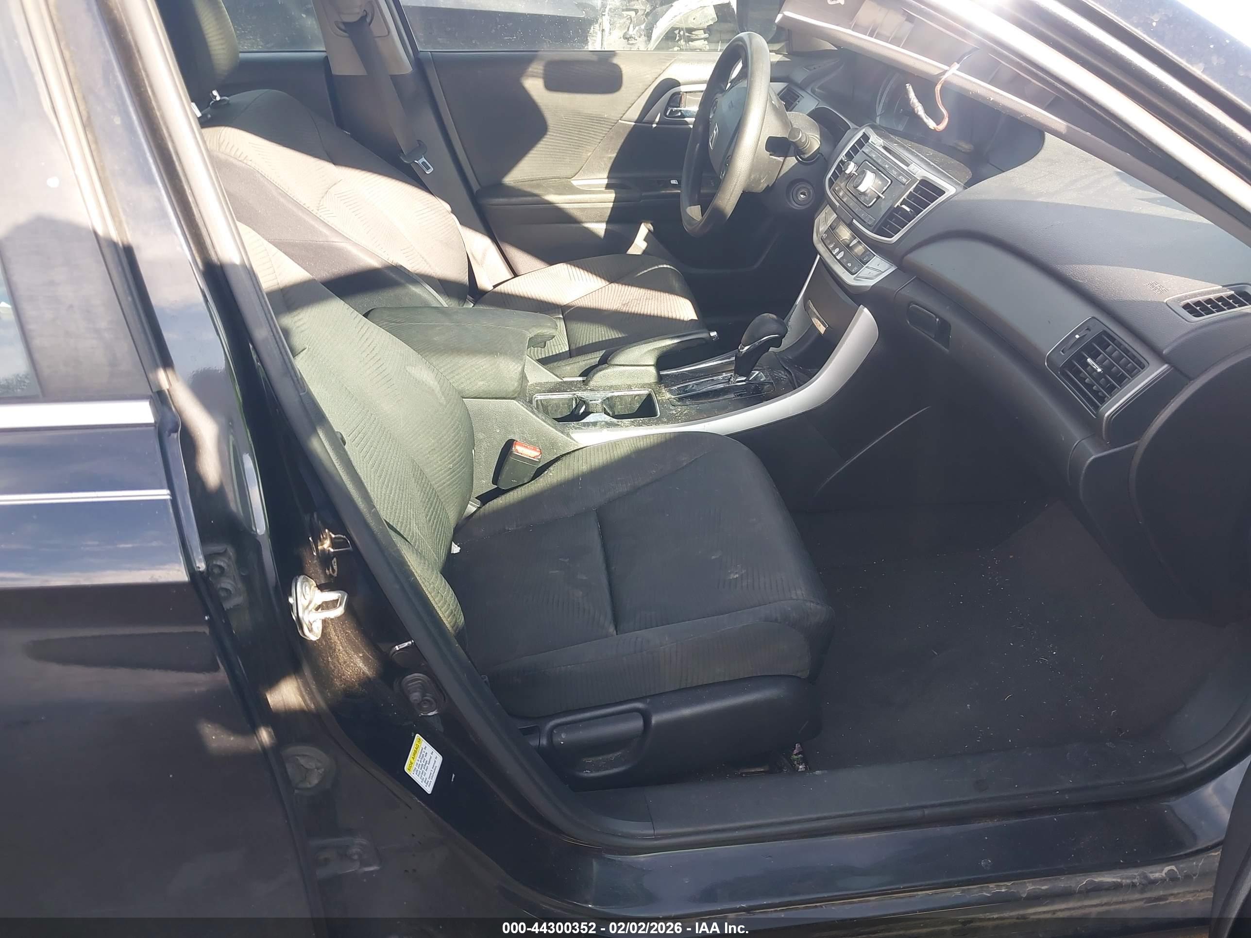 HONDA ACCORD image 5