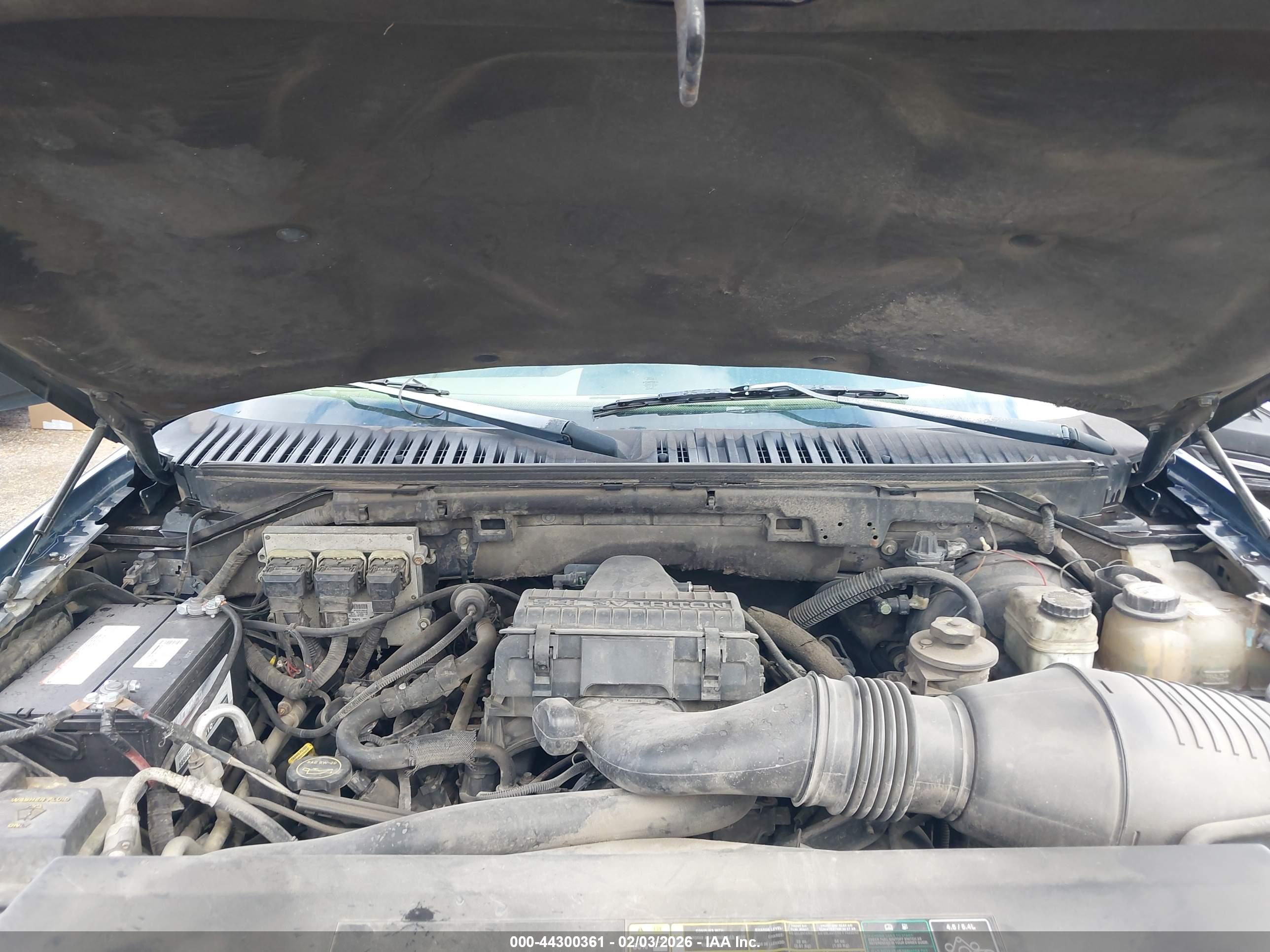FORD EXPEDITION image 10