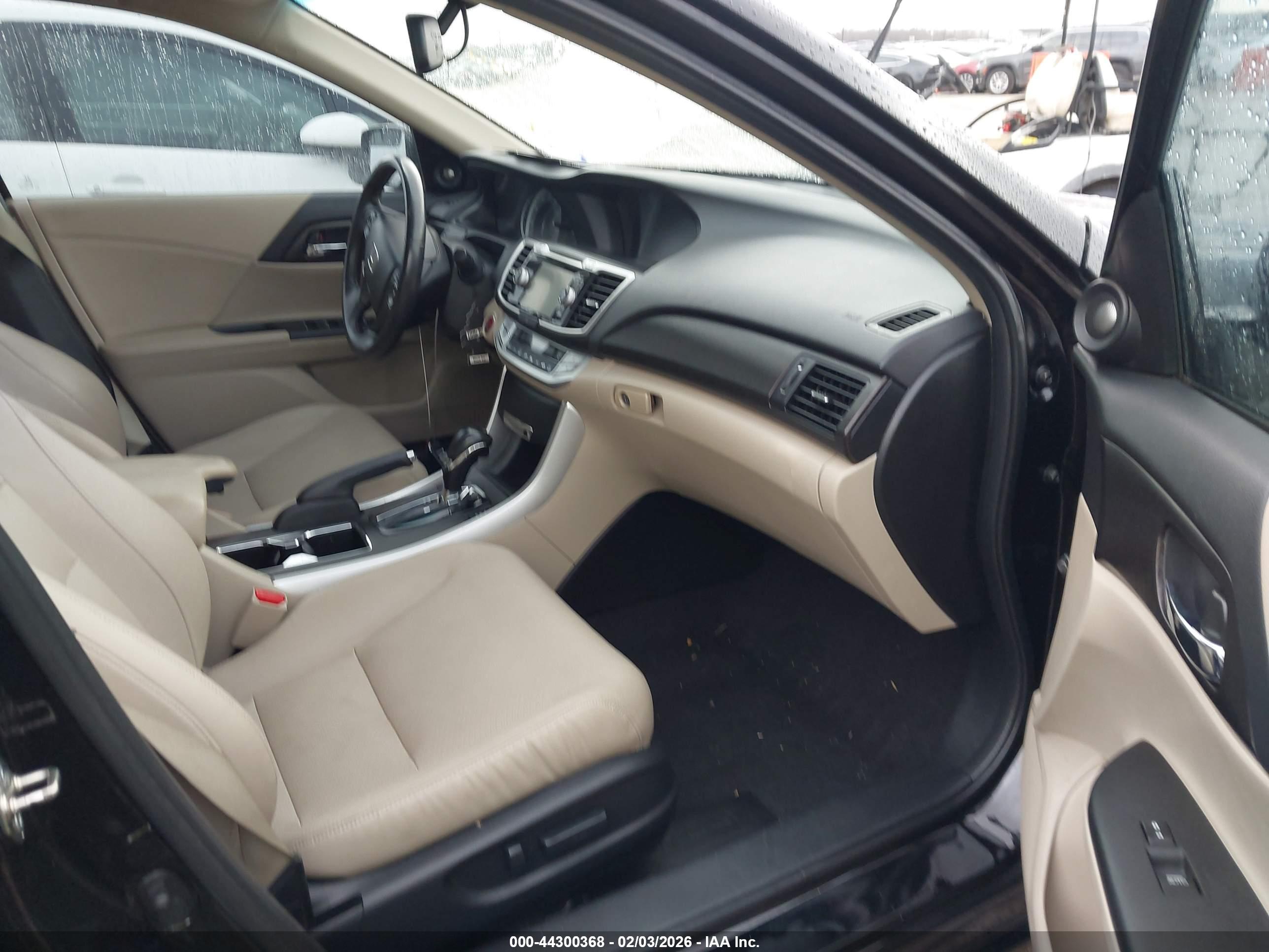 HONDA ACCORD image 5