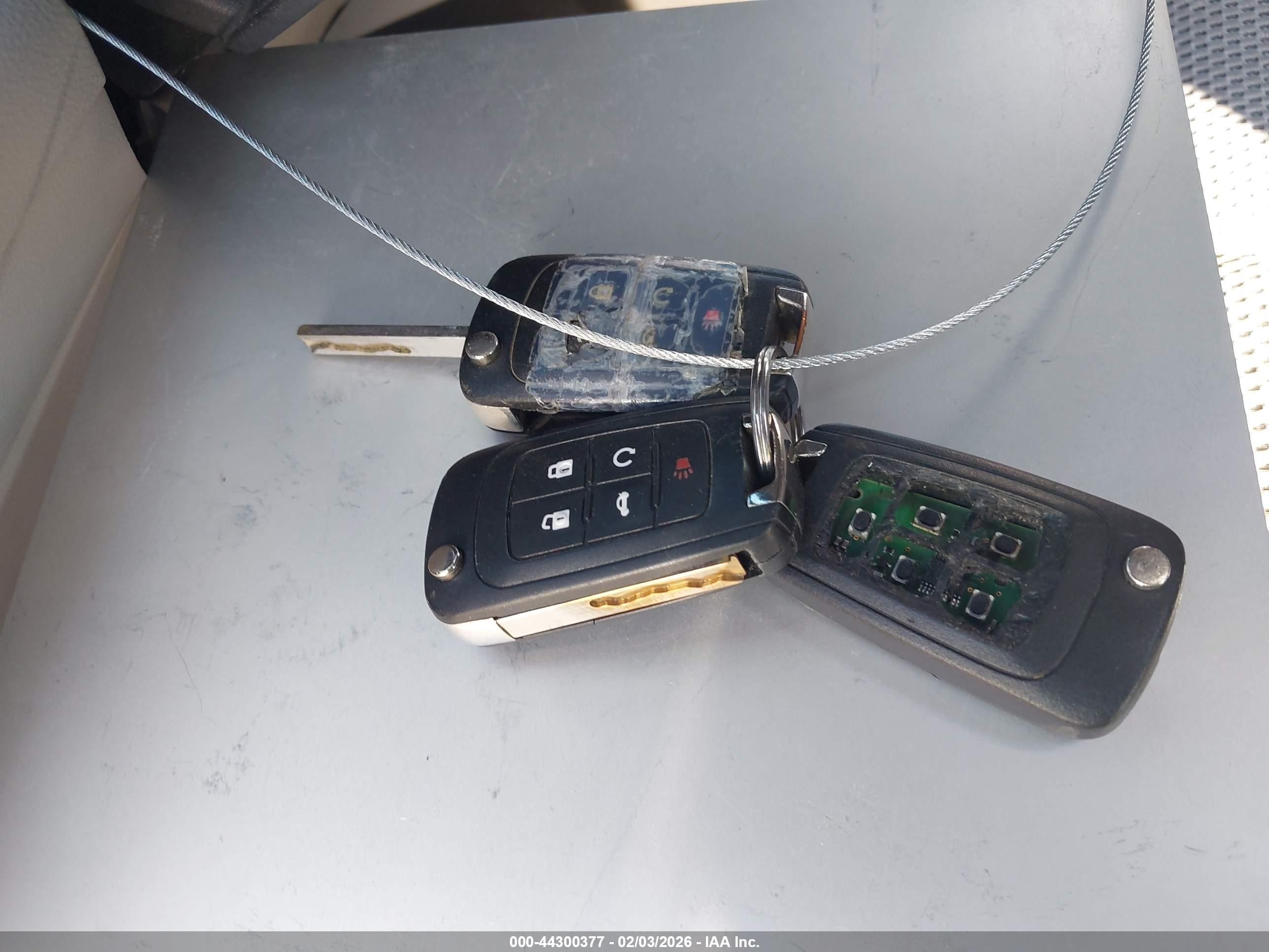 CHEVROLET EQUINOX image 11