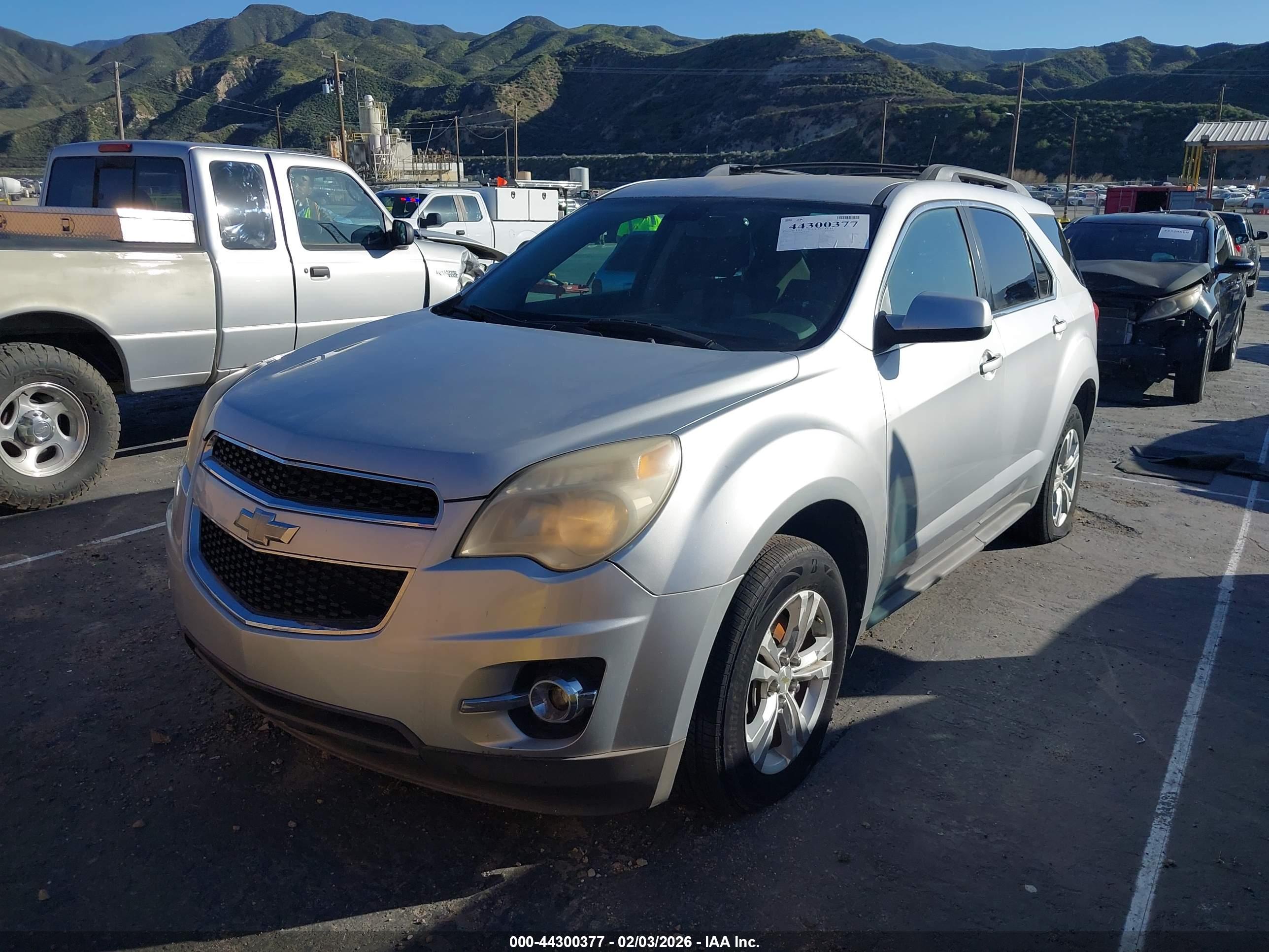 CHEVROLET EQUINOX image 2
