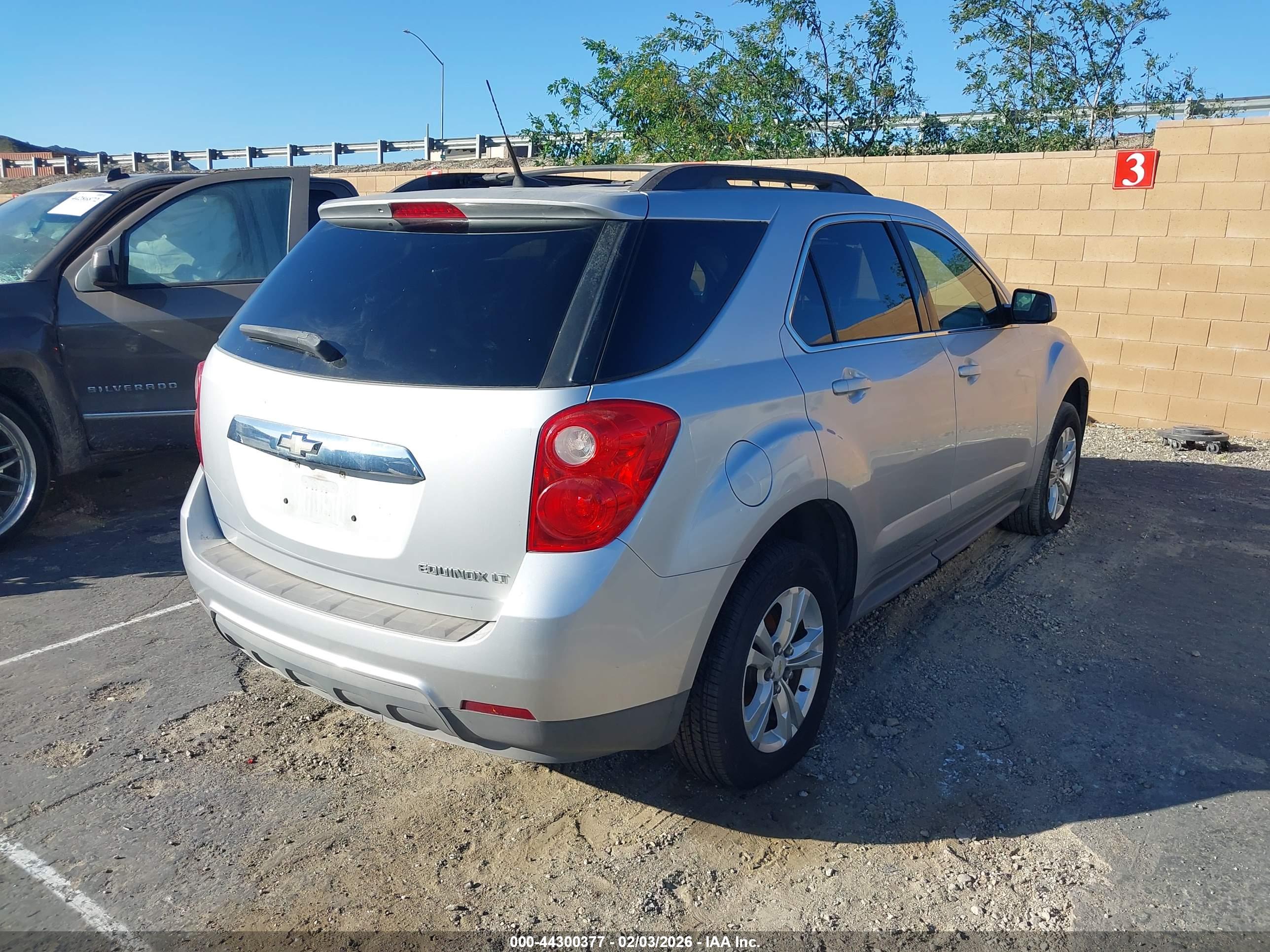 CHEVROLET EQUINOX image 4