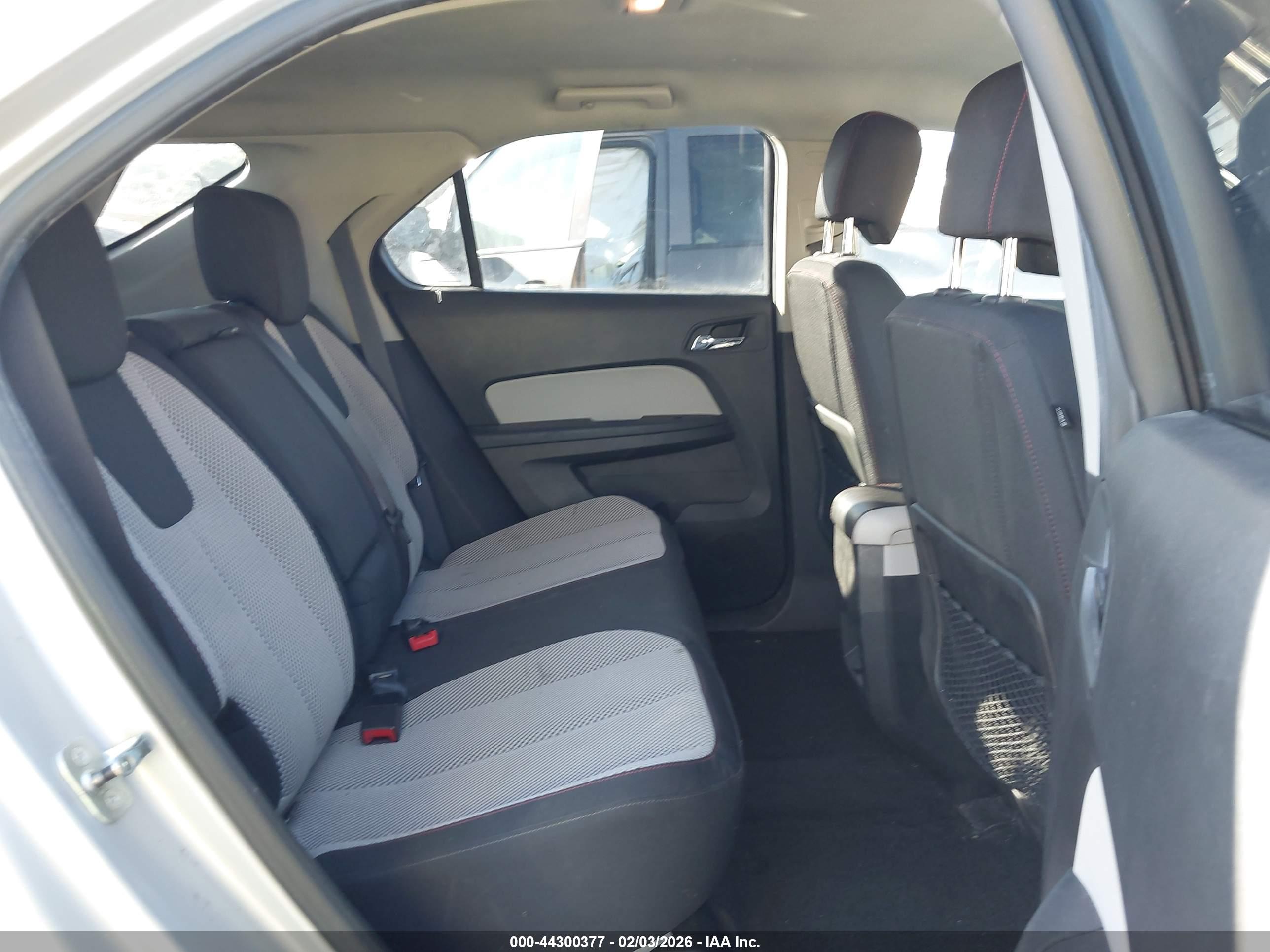 CHEVROLET EQUINOX image 8