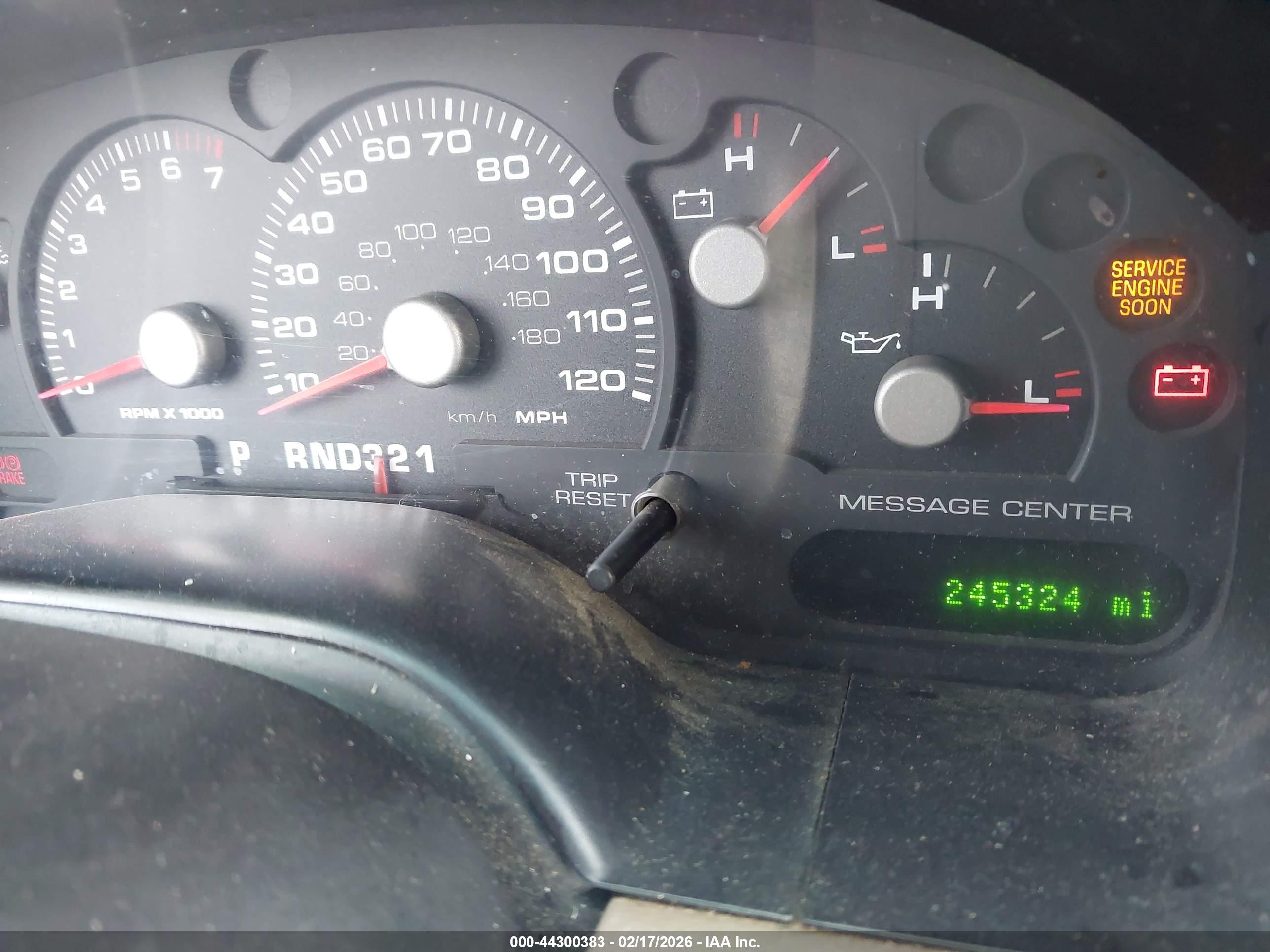 FORD EXPLORER image 7