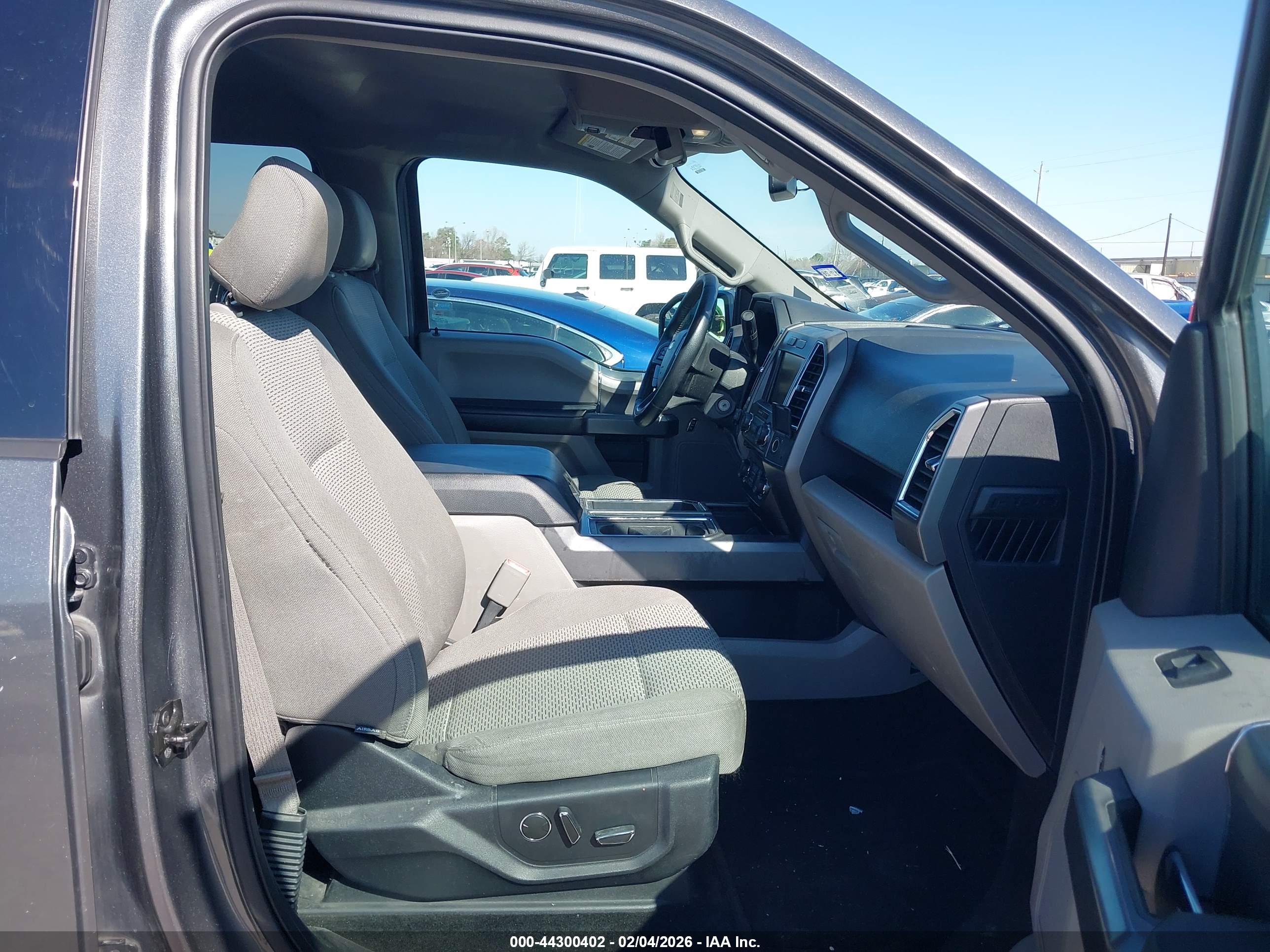 FORD F-150 image 5
