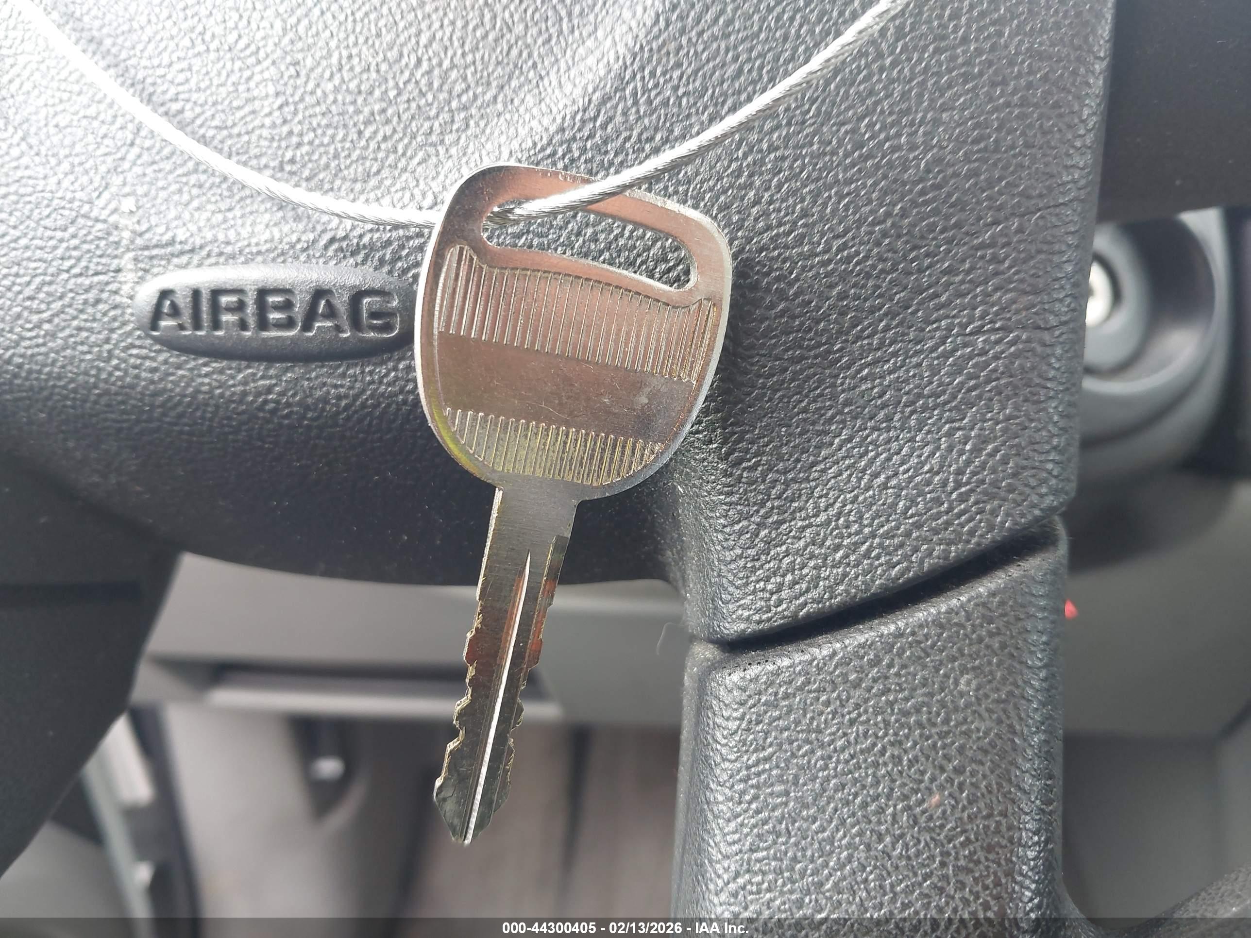CHEVROLET EQUINOX image 11
