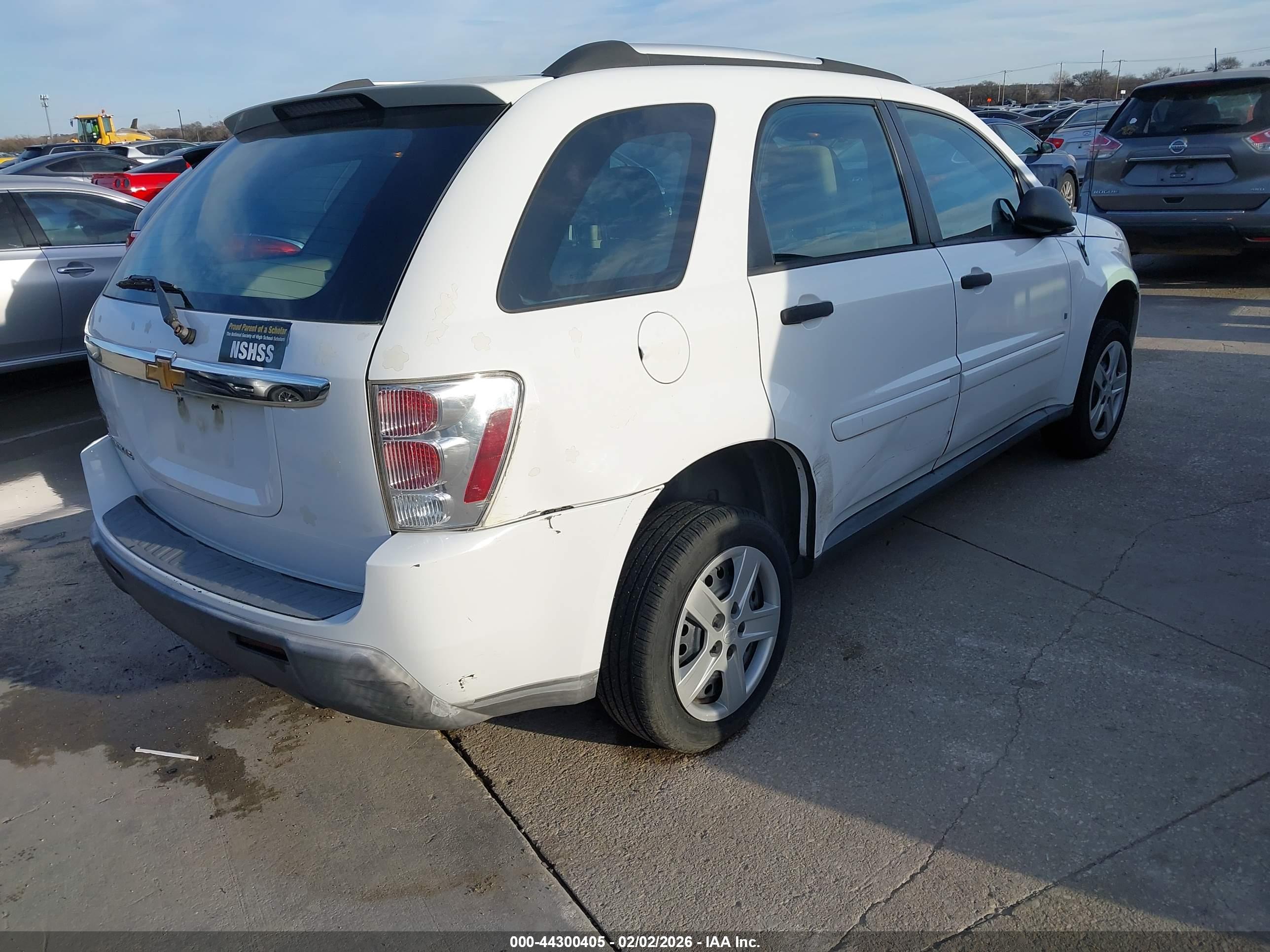 CHEVROLET EQUINOX image 4