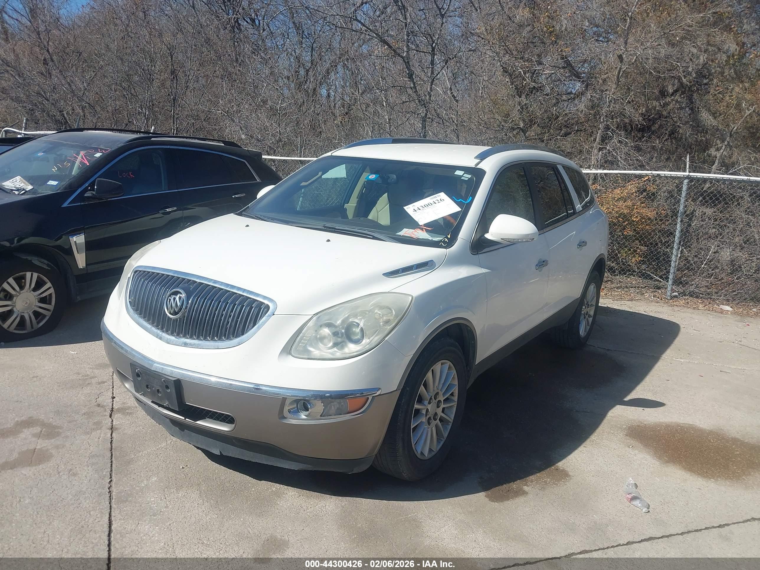 BUICK ENCLAVE image 2