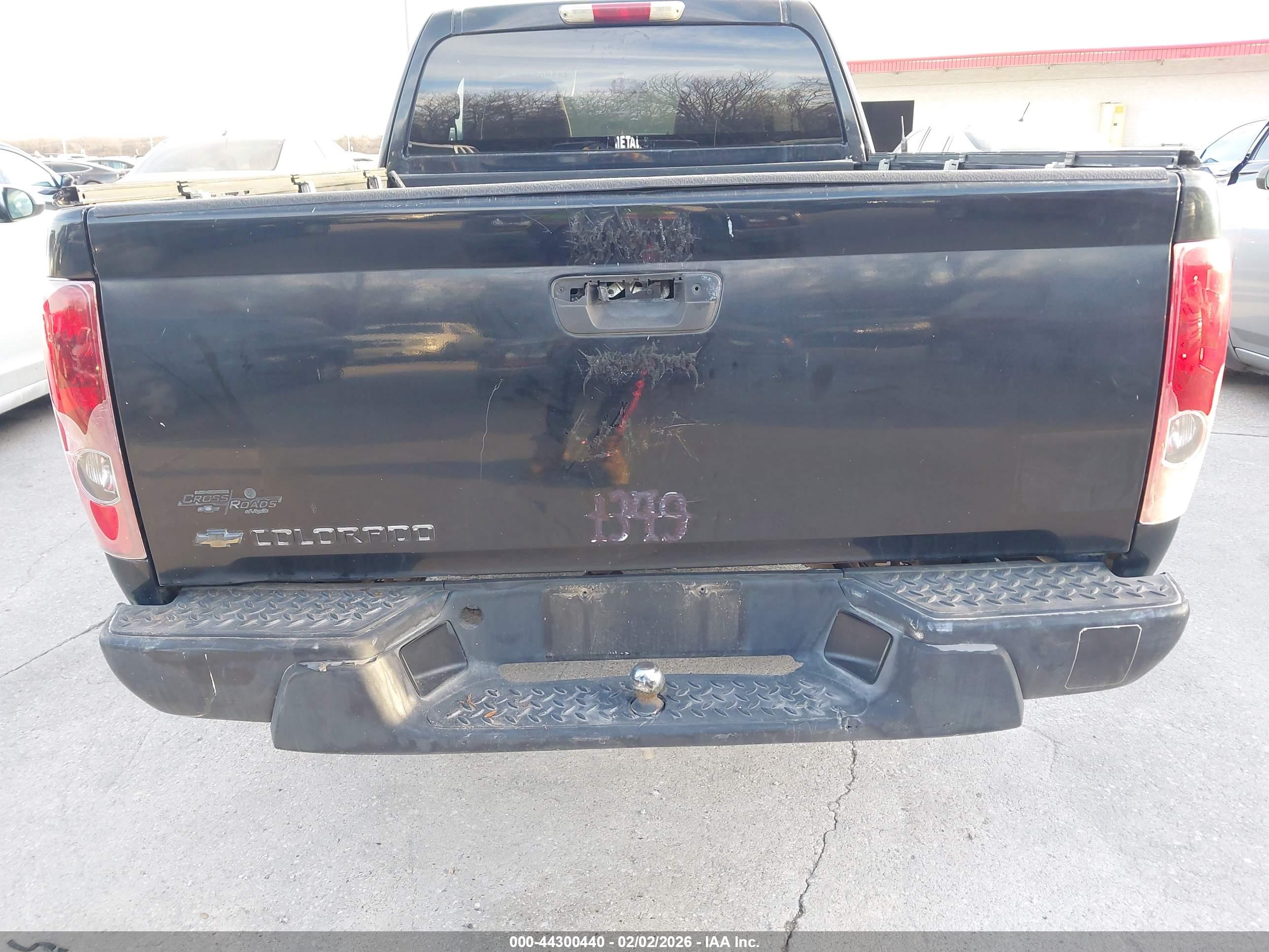 CHEVROLET COLORADO image 6