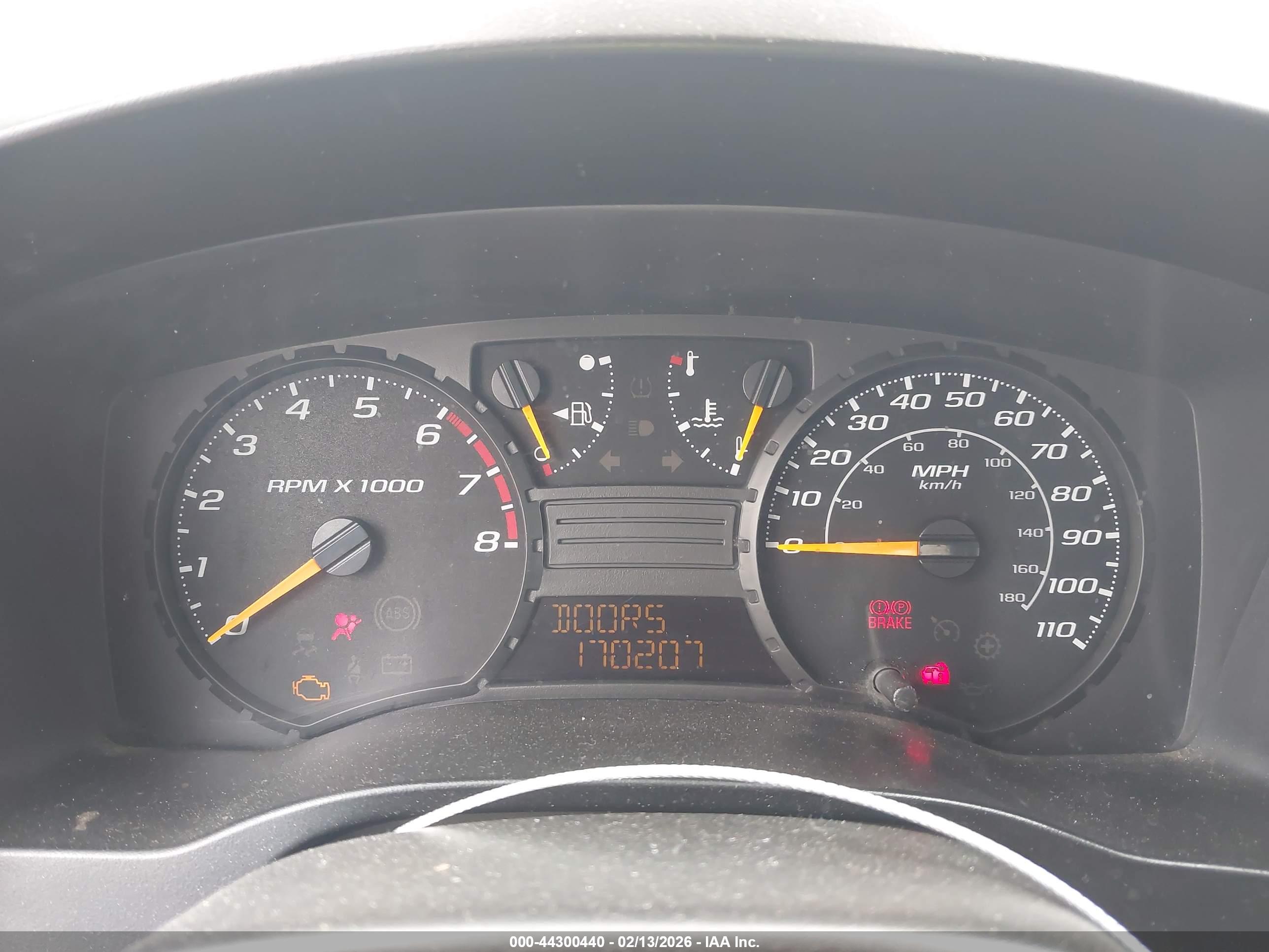 CHEVROLET COLORADO image 7