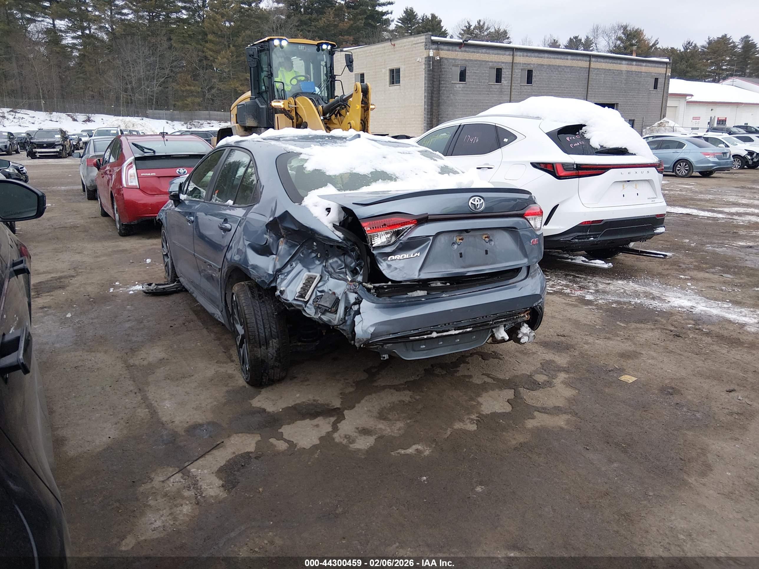 TOYOTA COROLLA image 3