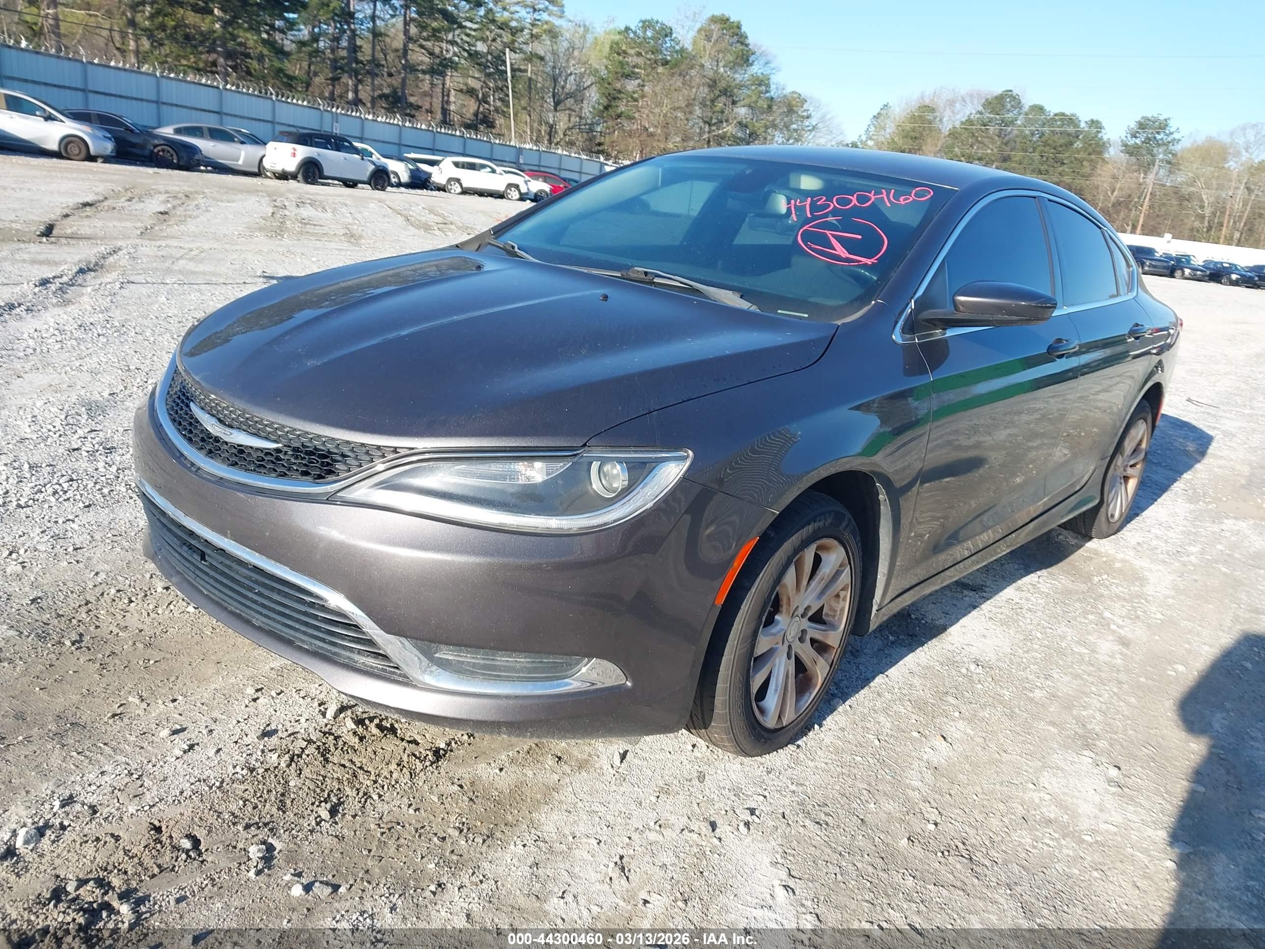 CHRYSLER 200 image 2