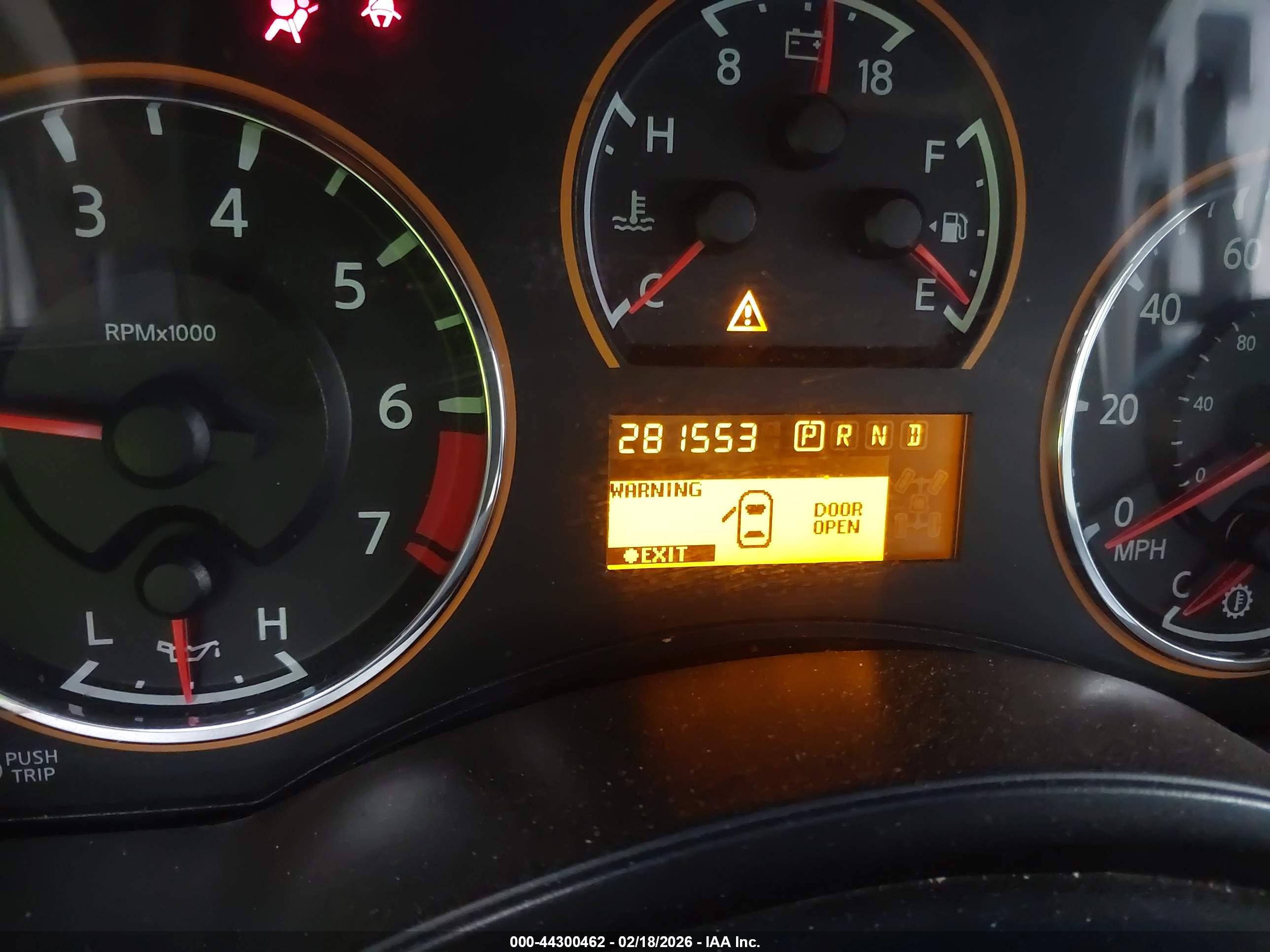NISSAN ARMADA image 7