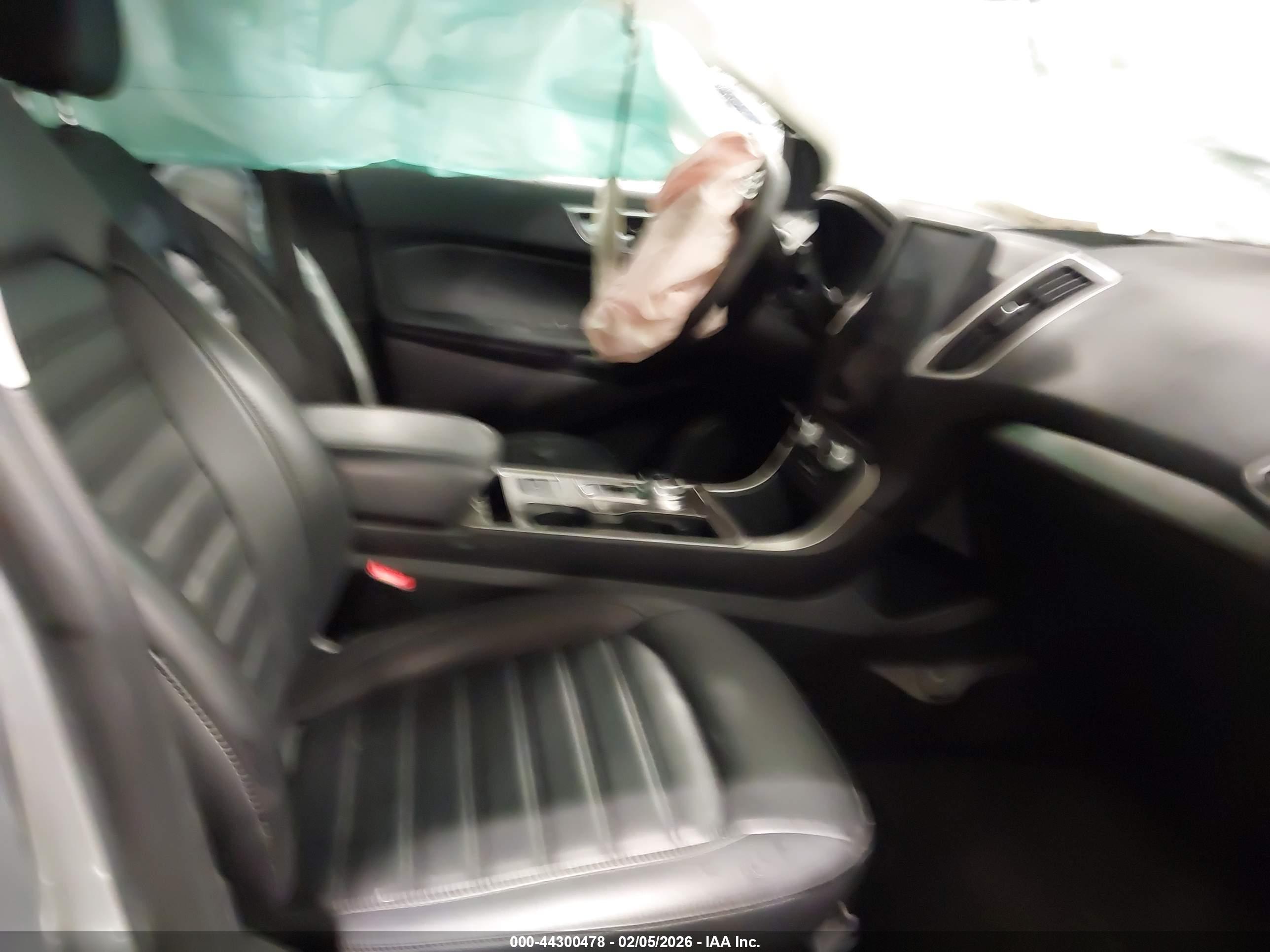 FORD EDGE image 5