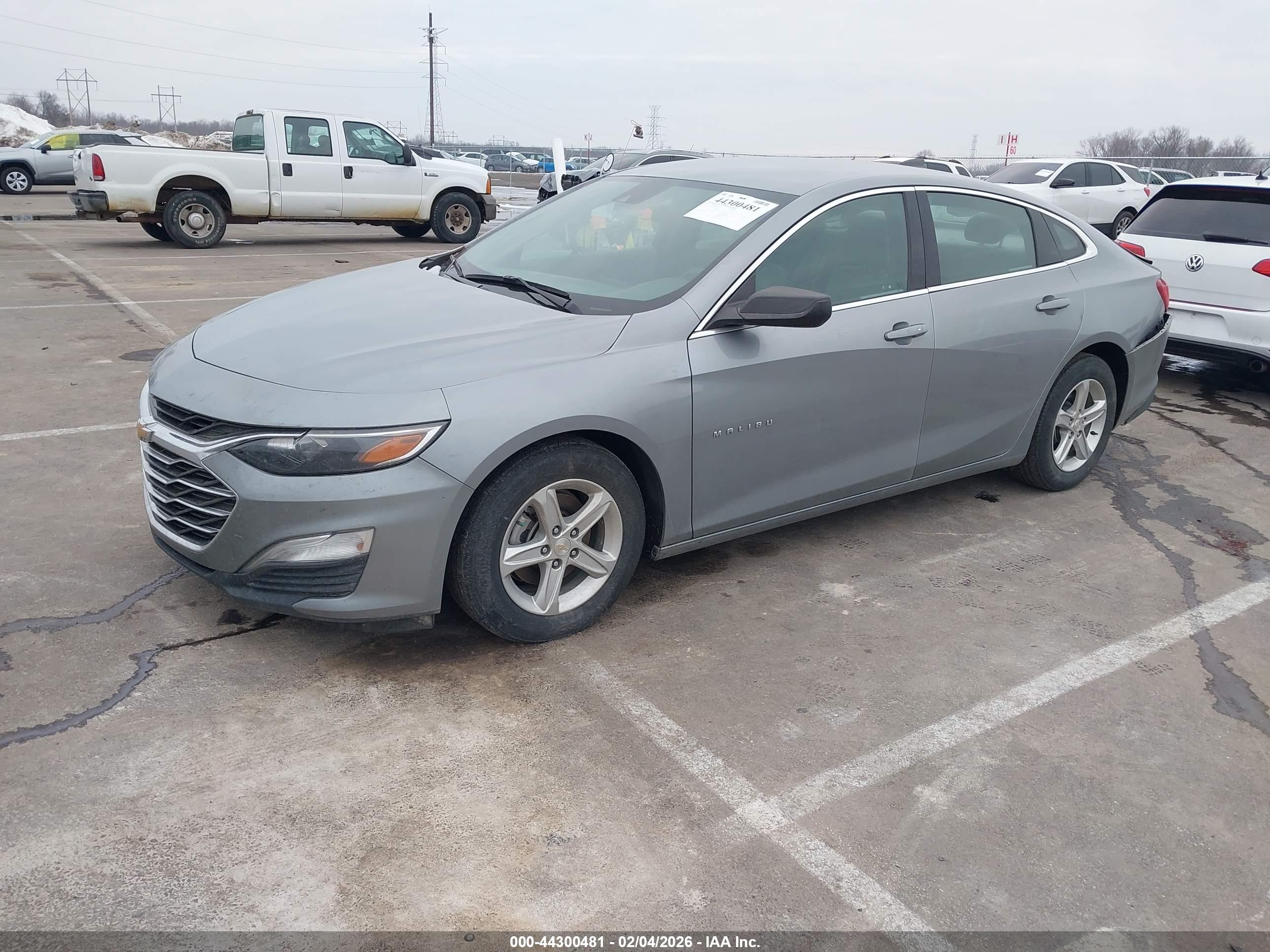 CHEVROLET MALIBU image 2