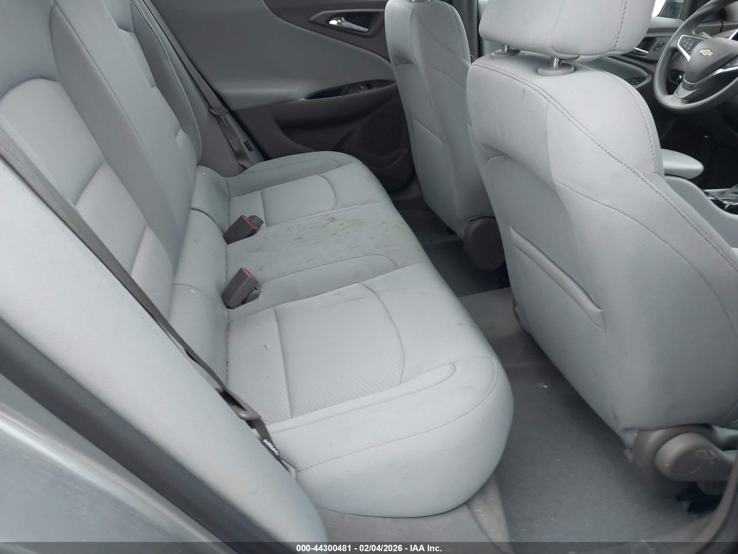 CHEVROLET MALIBU image 8