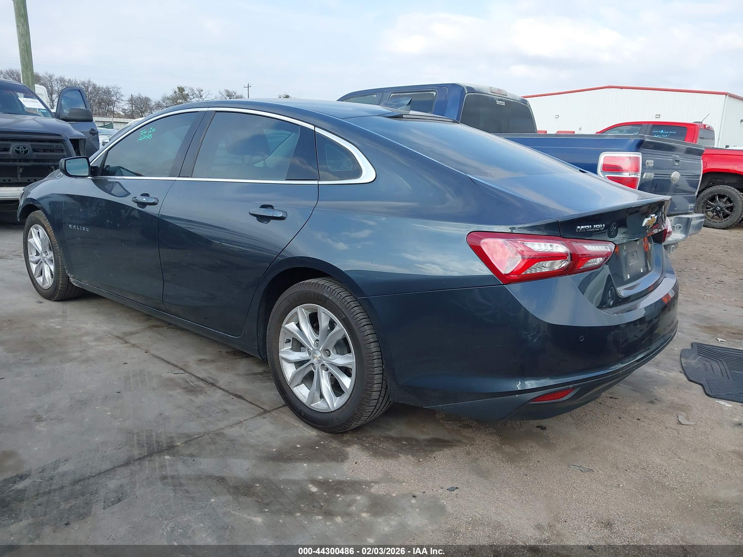 CHEVROLET MALIBU image 3