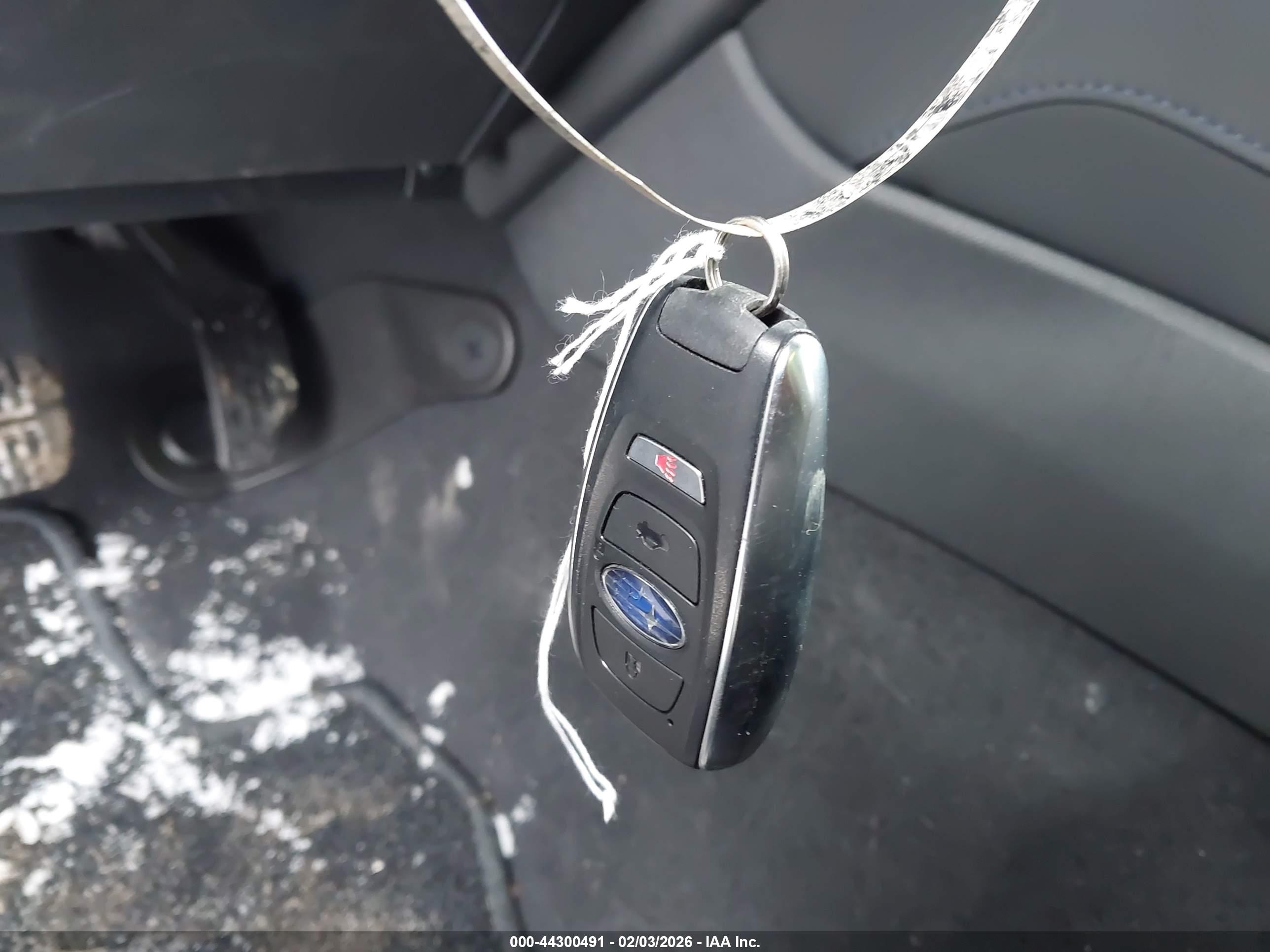 SUBARU FORESTER image 11