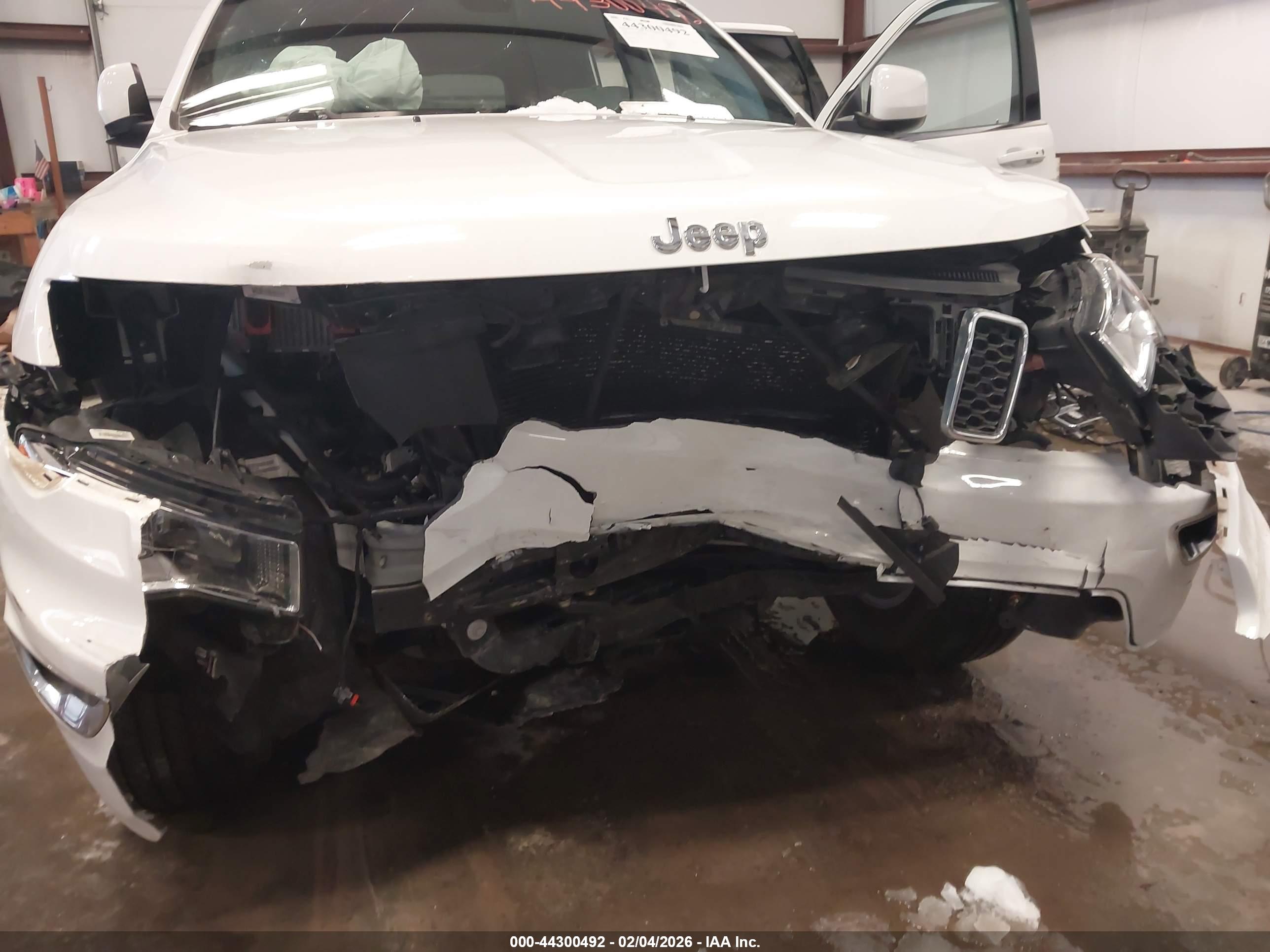 JEEP GRAND image 6