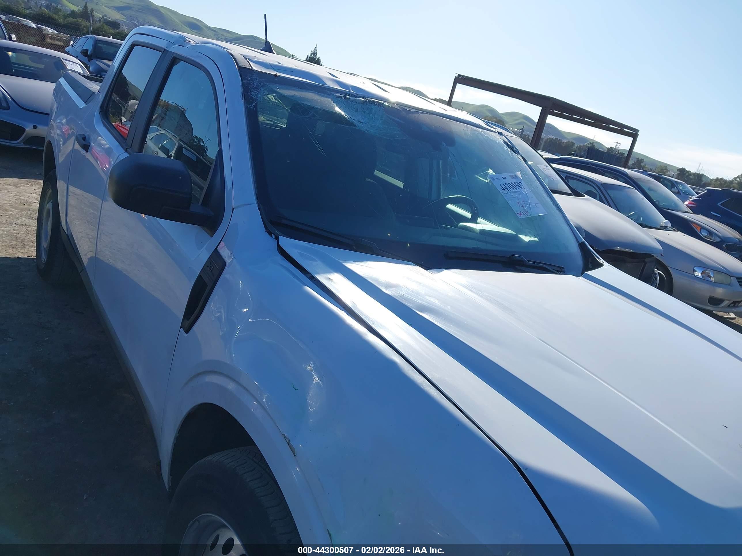 FORD MAVERICK image 6