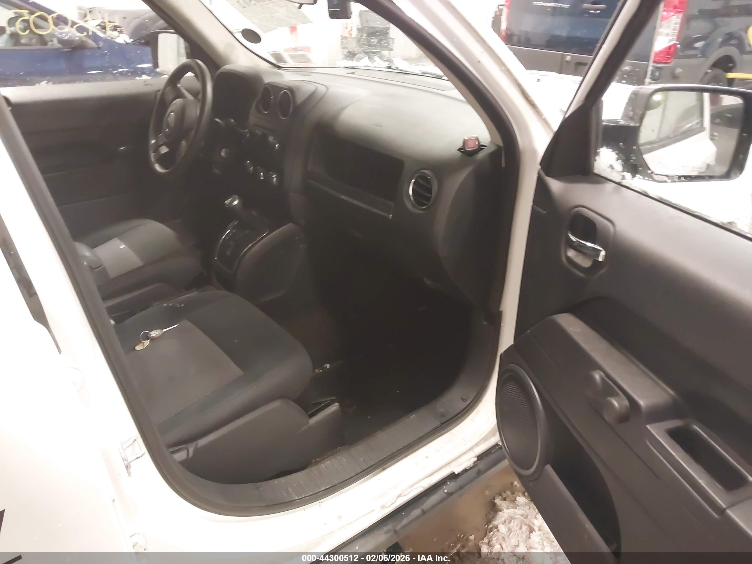 JEEP PATRIOT image 5