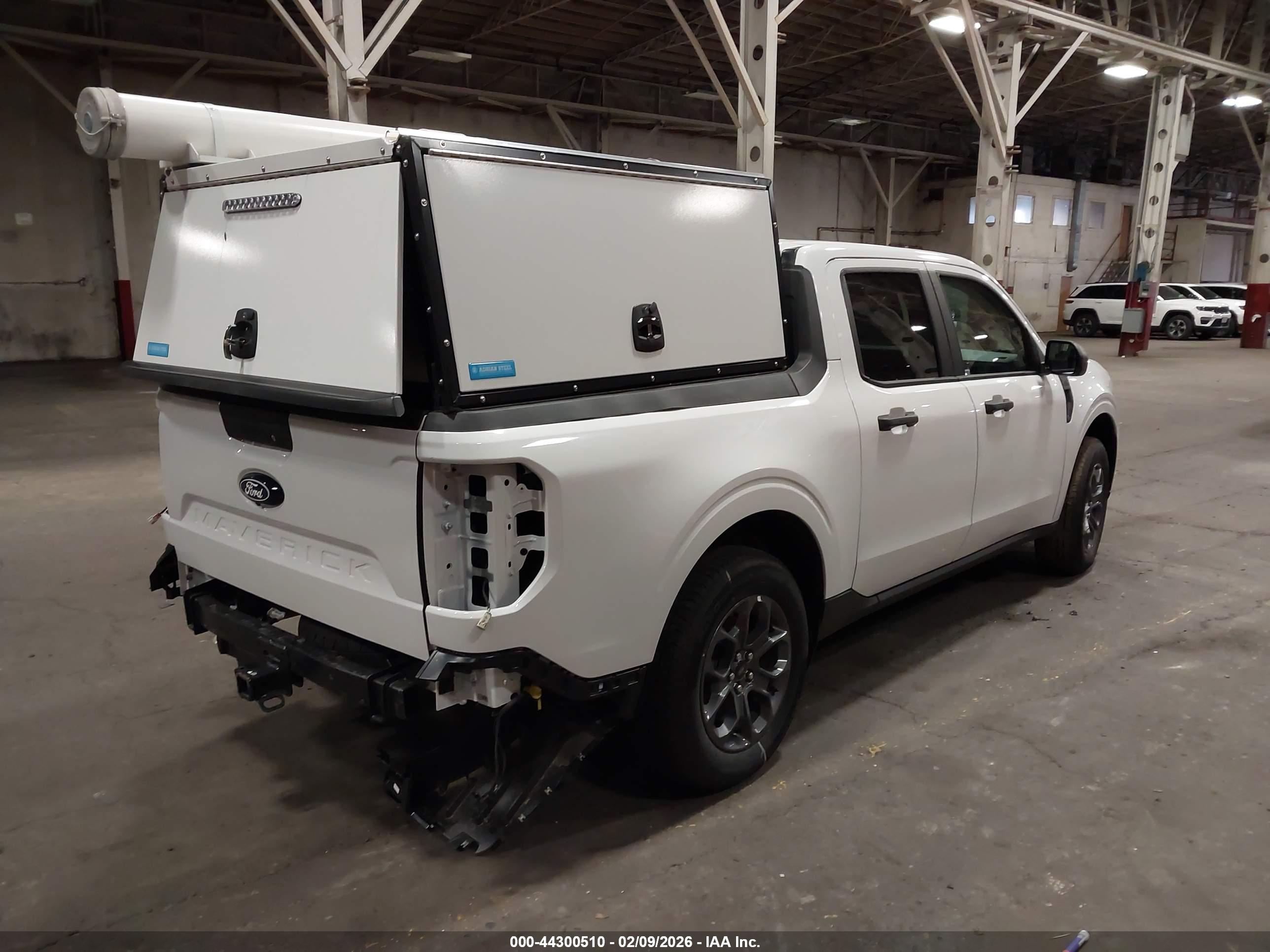 FORD MAVERICK image 4