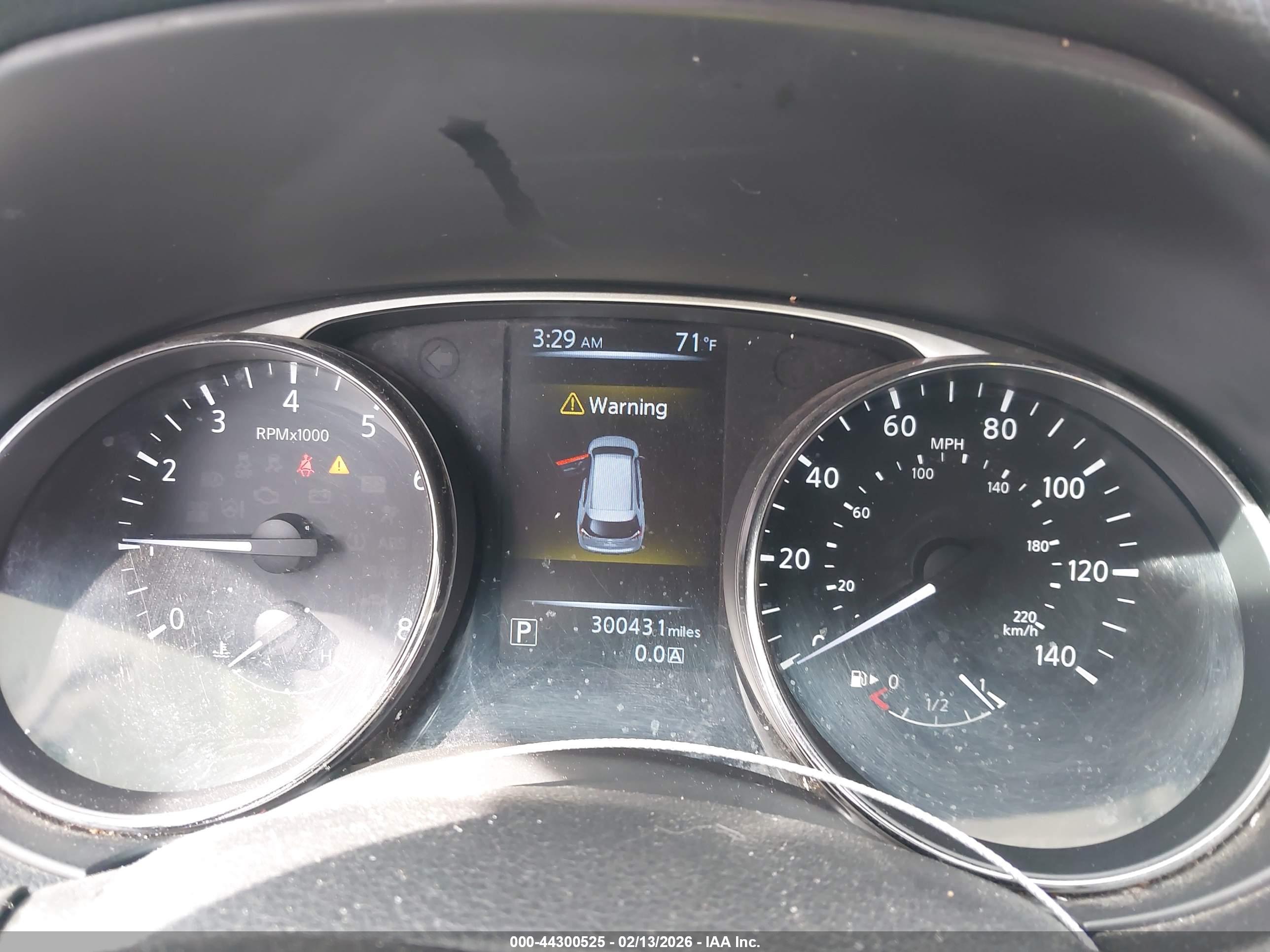 NISSAN ROGUE image 7