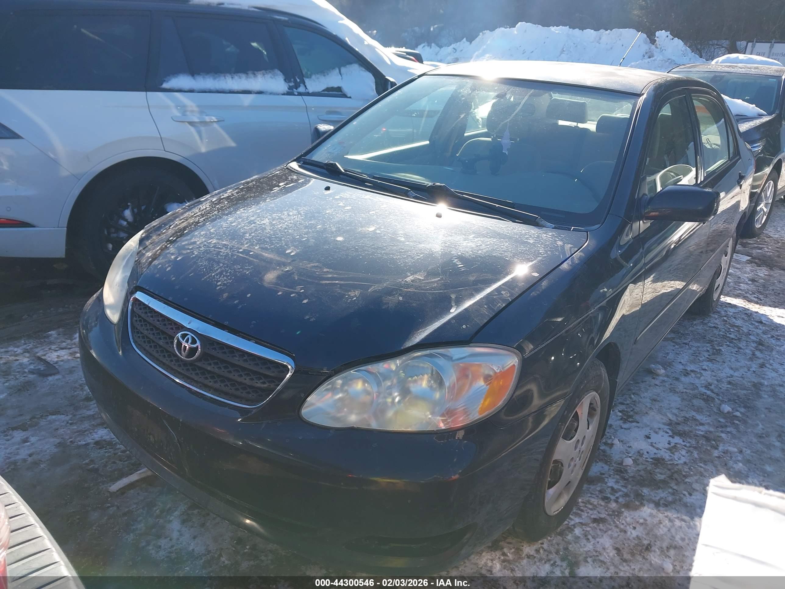 TOYOTA COROLLA image 2
