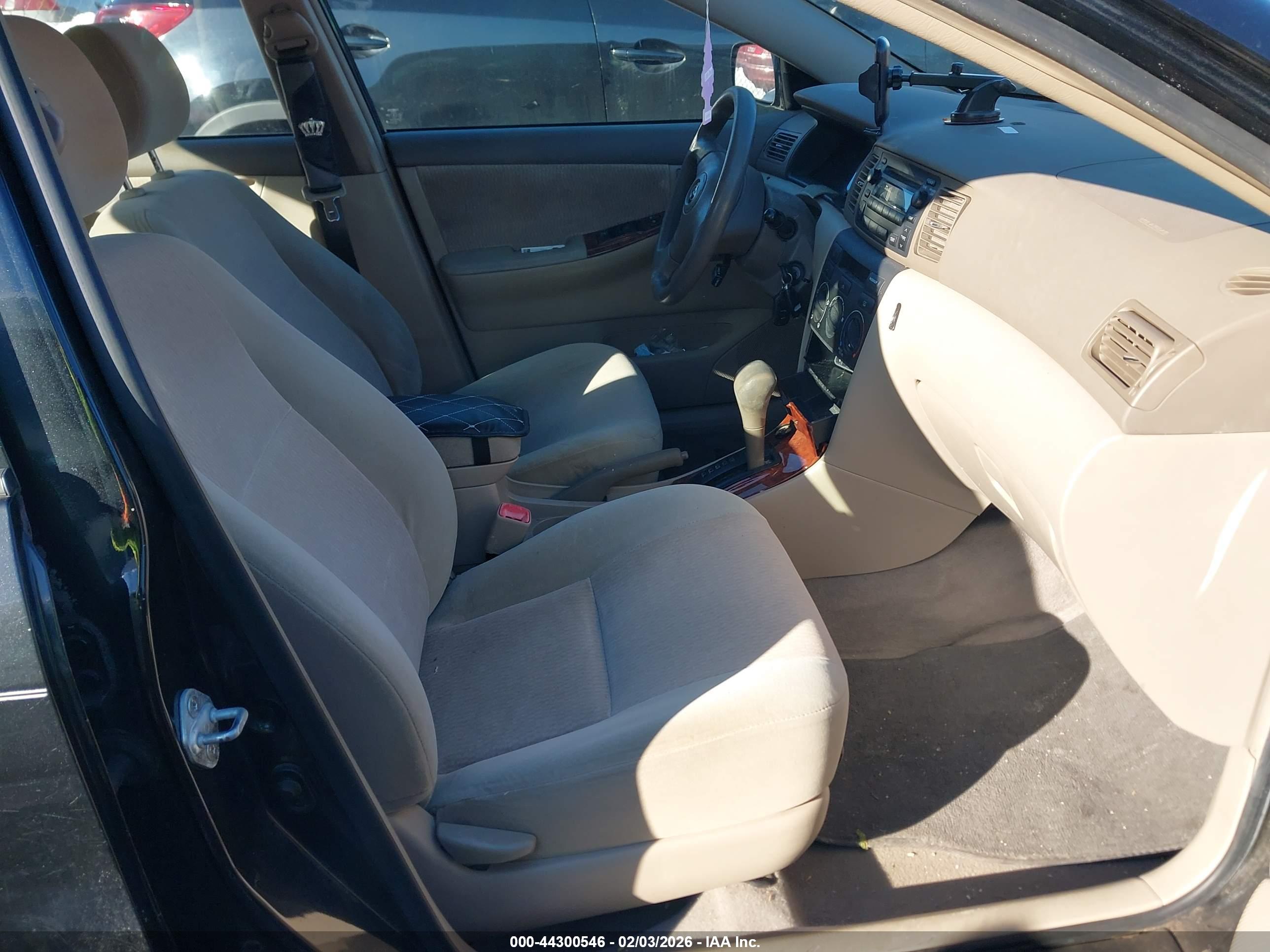 TOYOTA COROLLA image 5