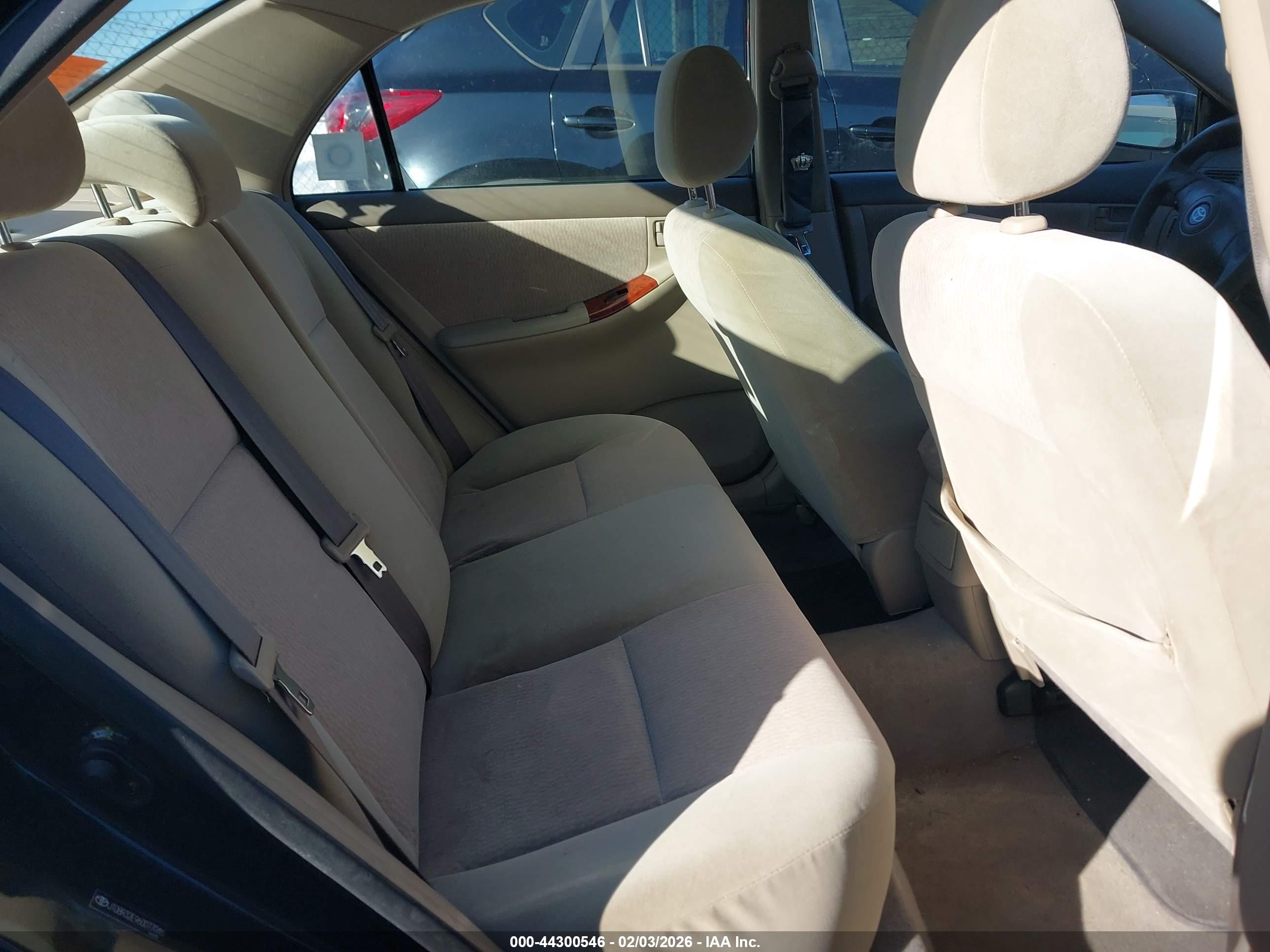 TOYOTA COROLLA image 8
