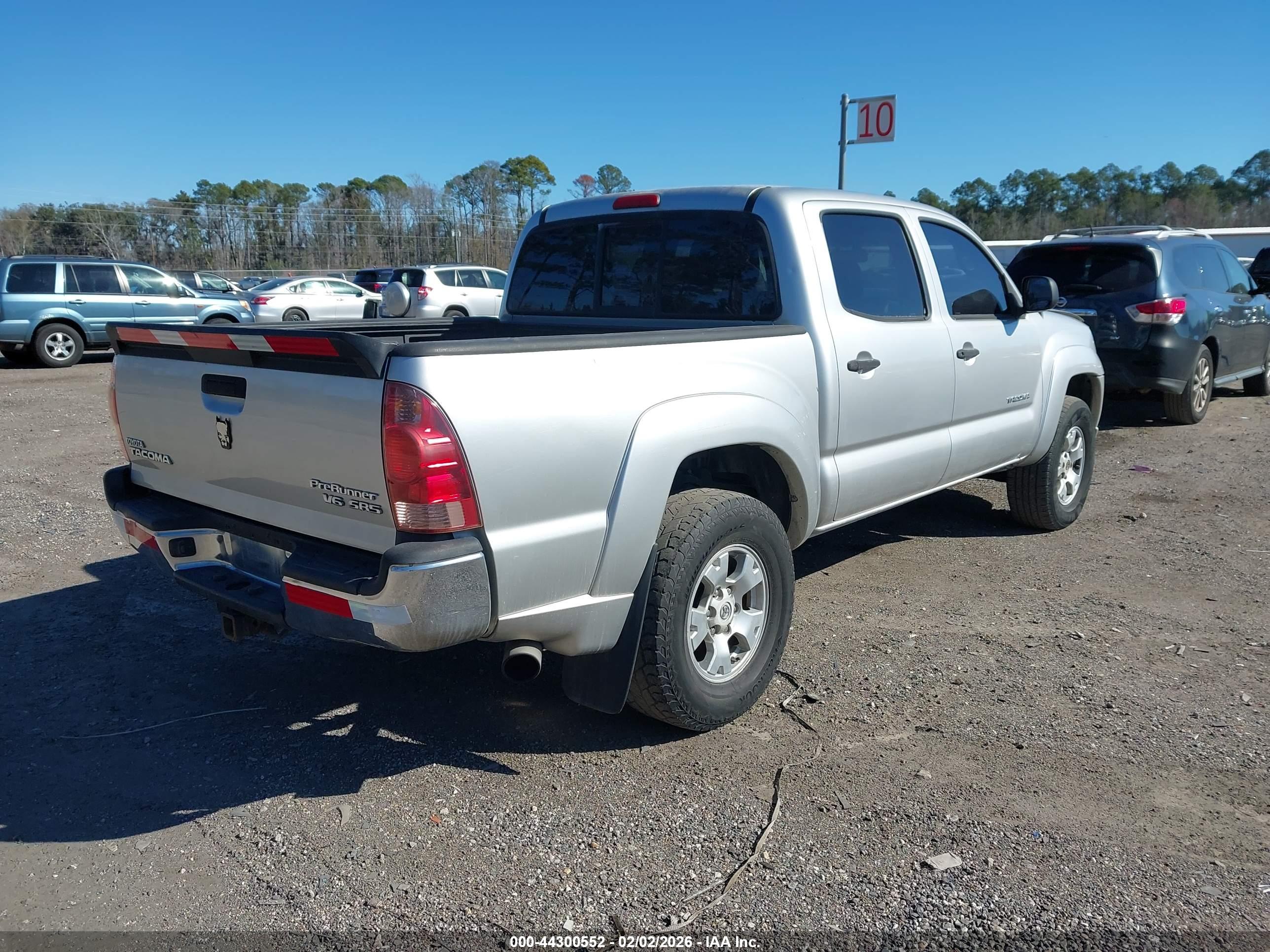 TOYOTA TACOMA image 4