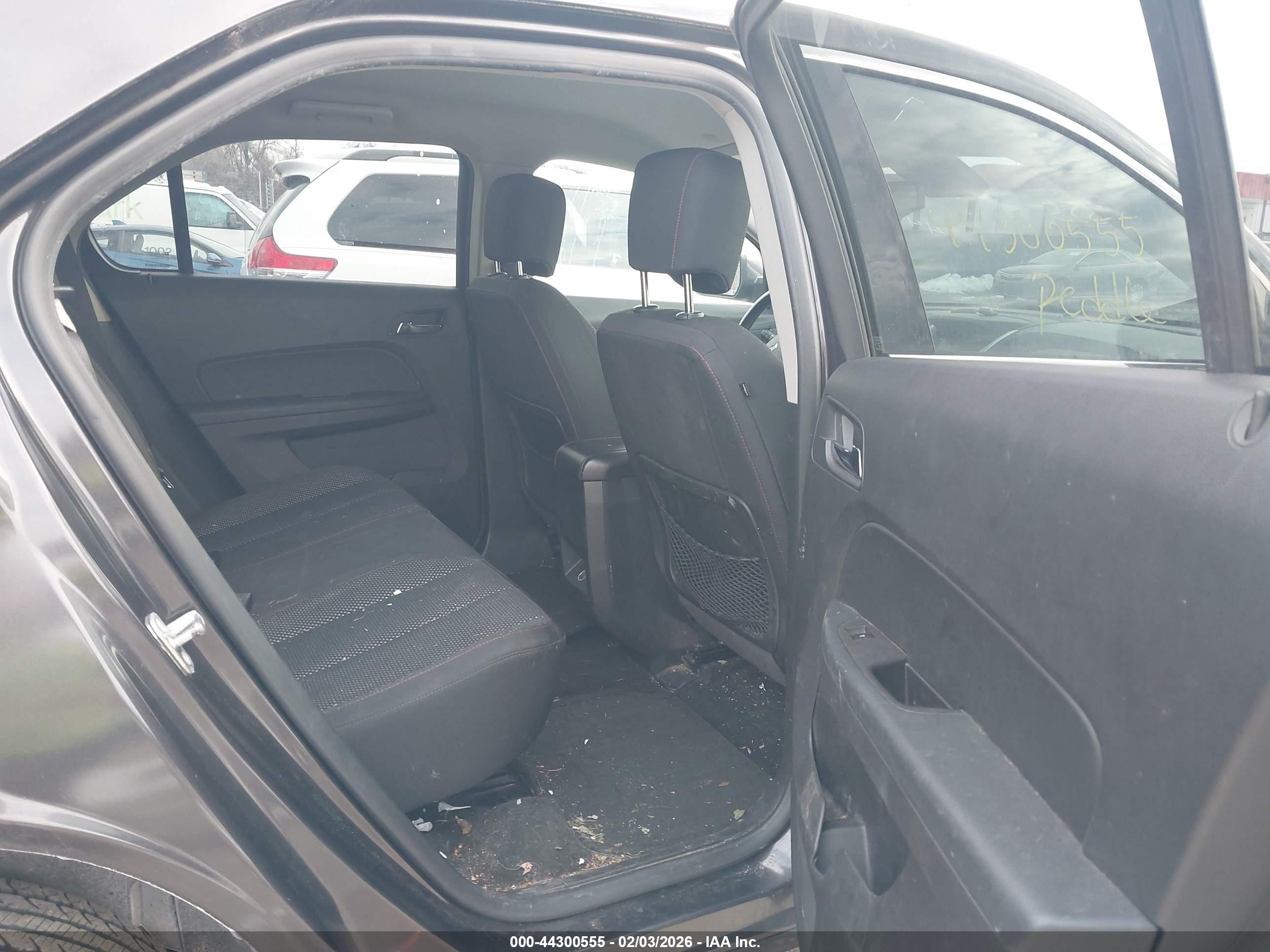 CHEVROLET EQUINOX image 8