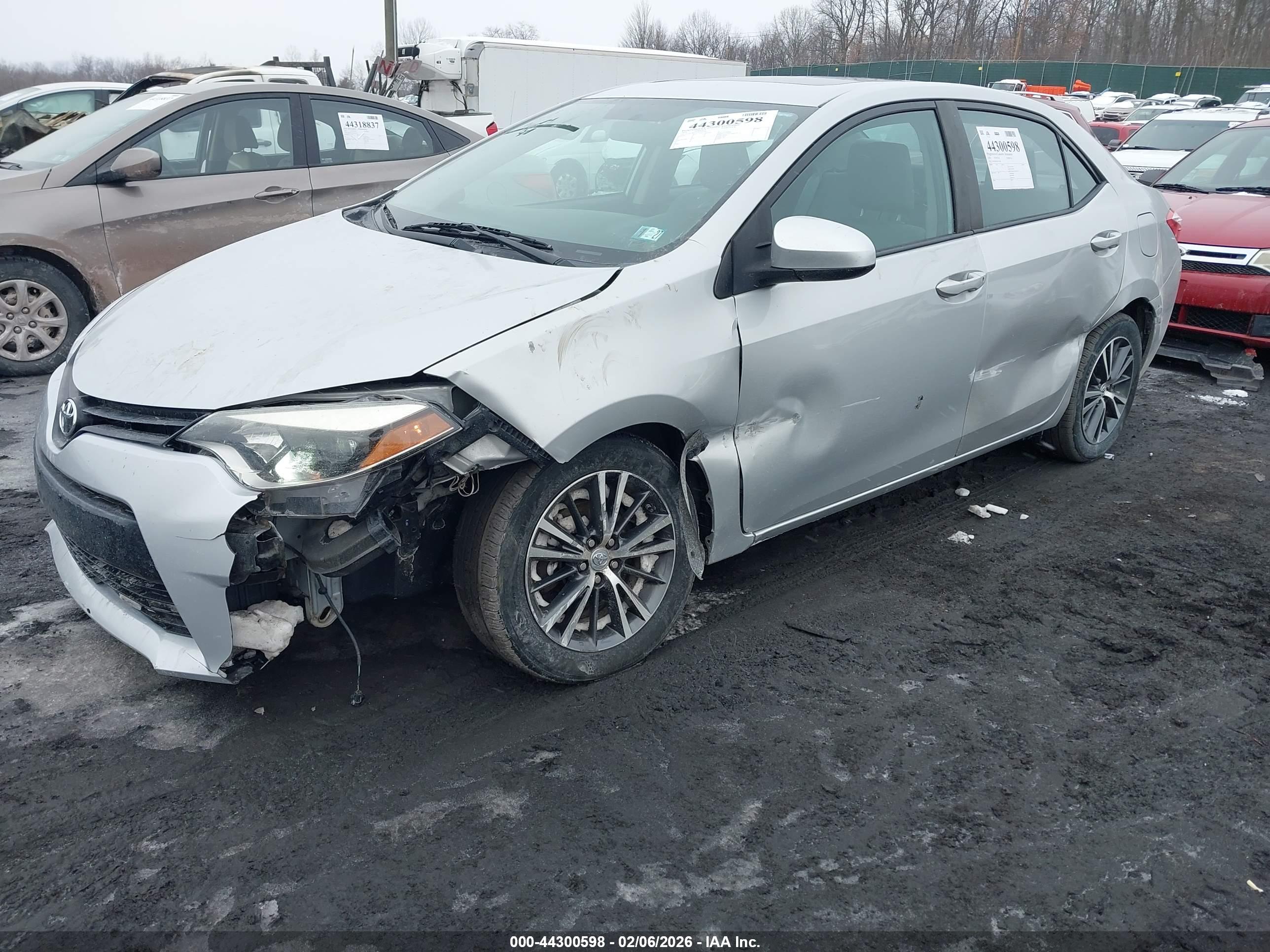 TOYOTA COROLLA image 6