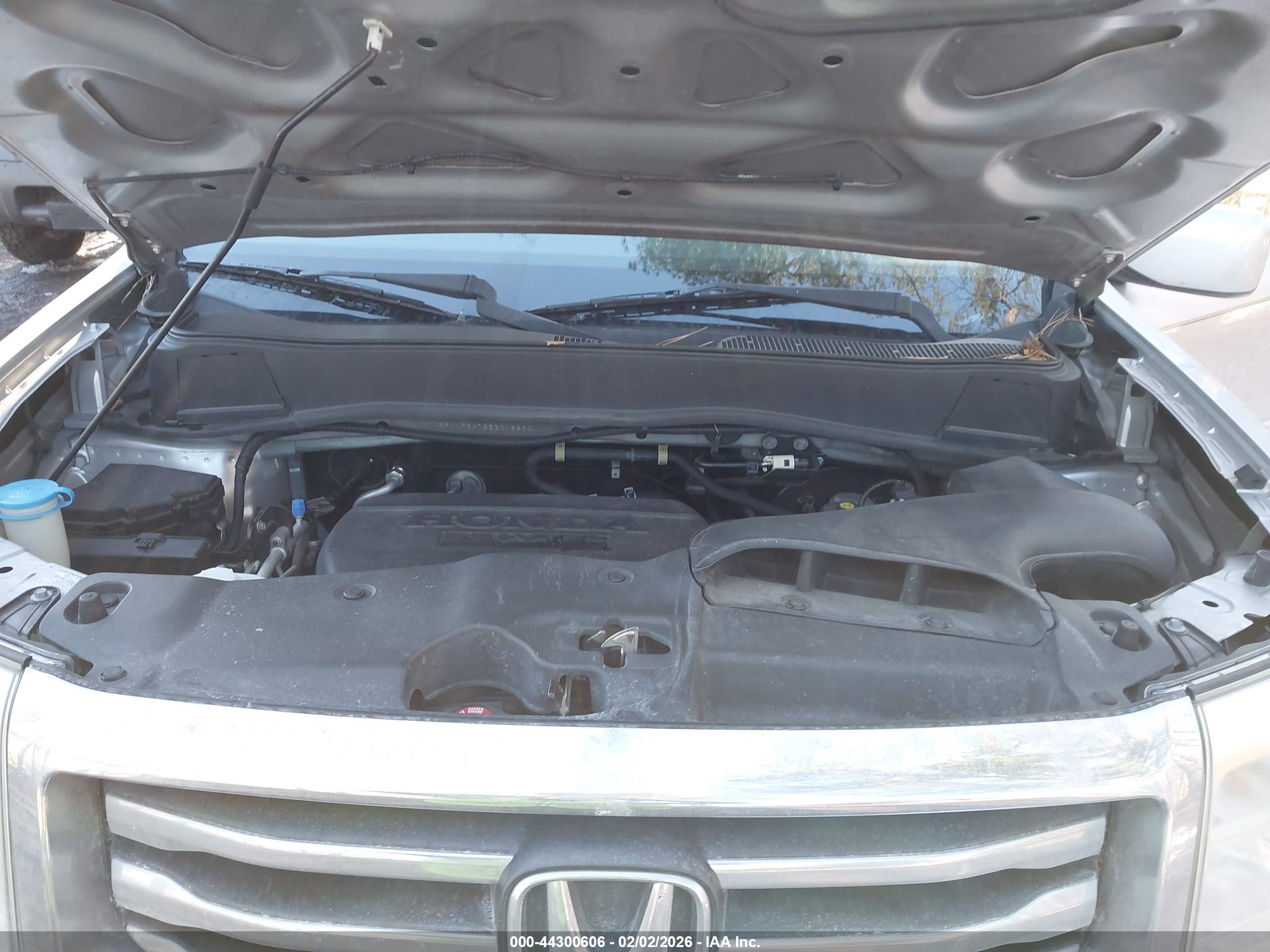 HONDA PILOT image 10