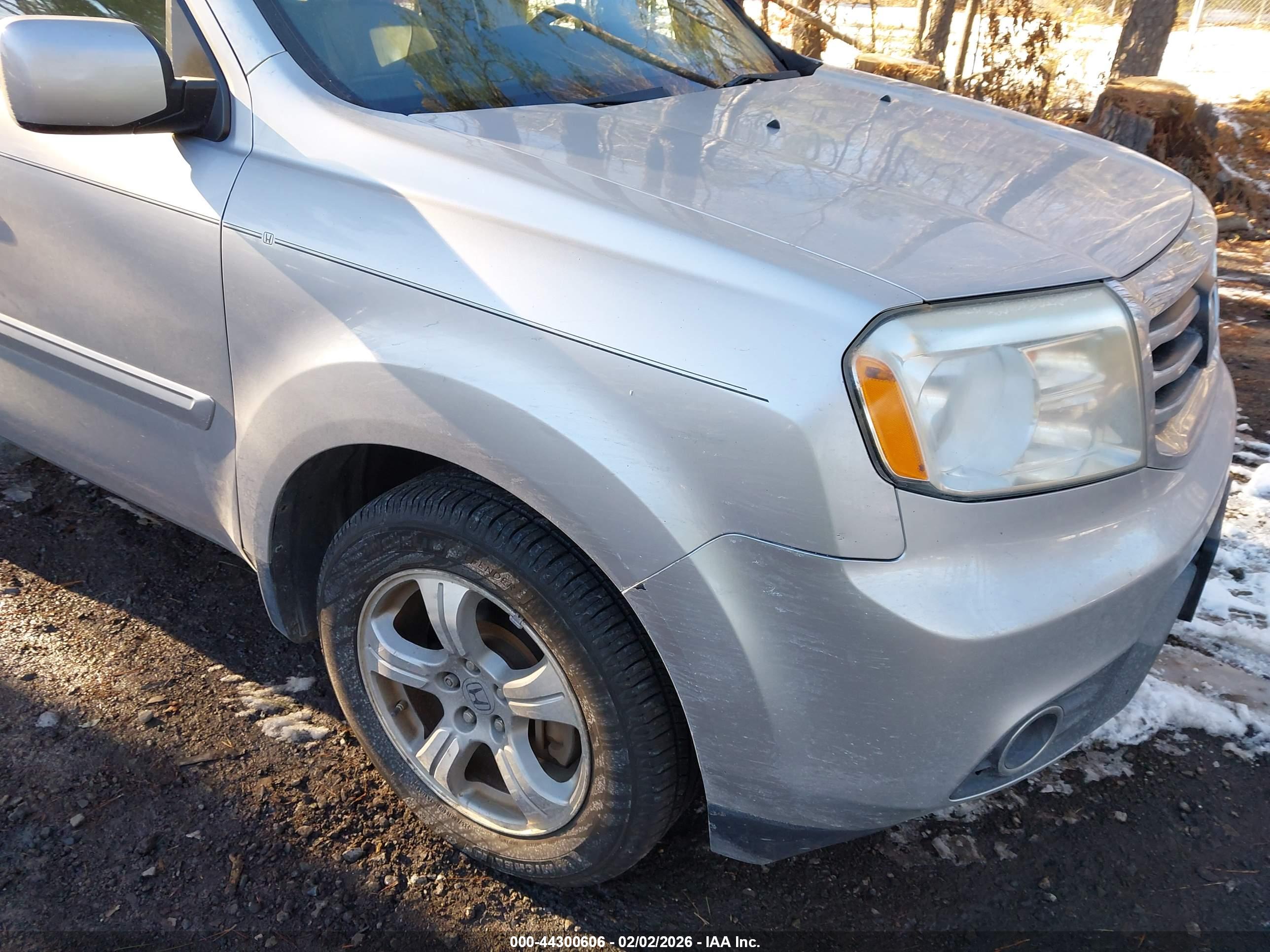 HONDA PILOT image 6