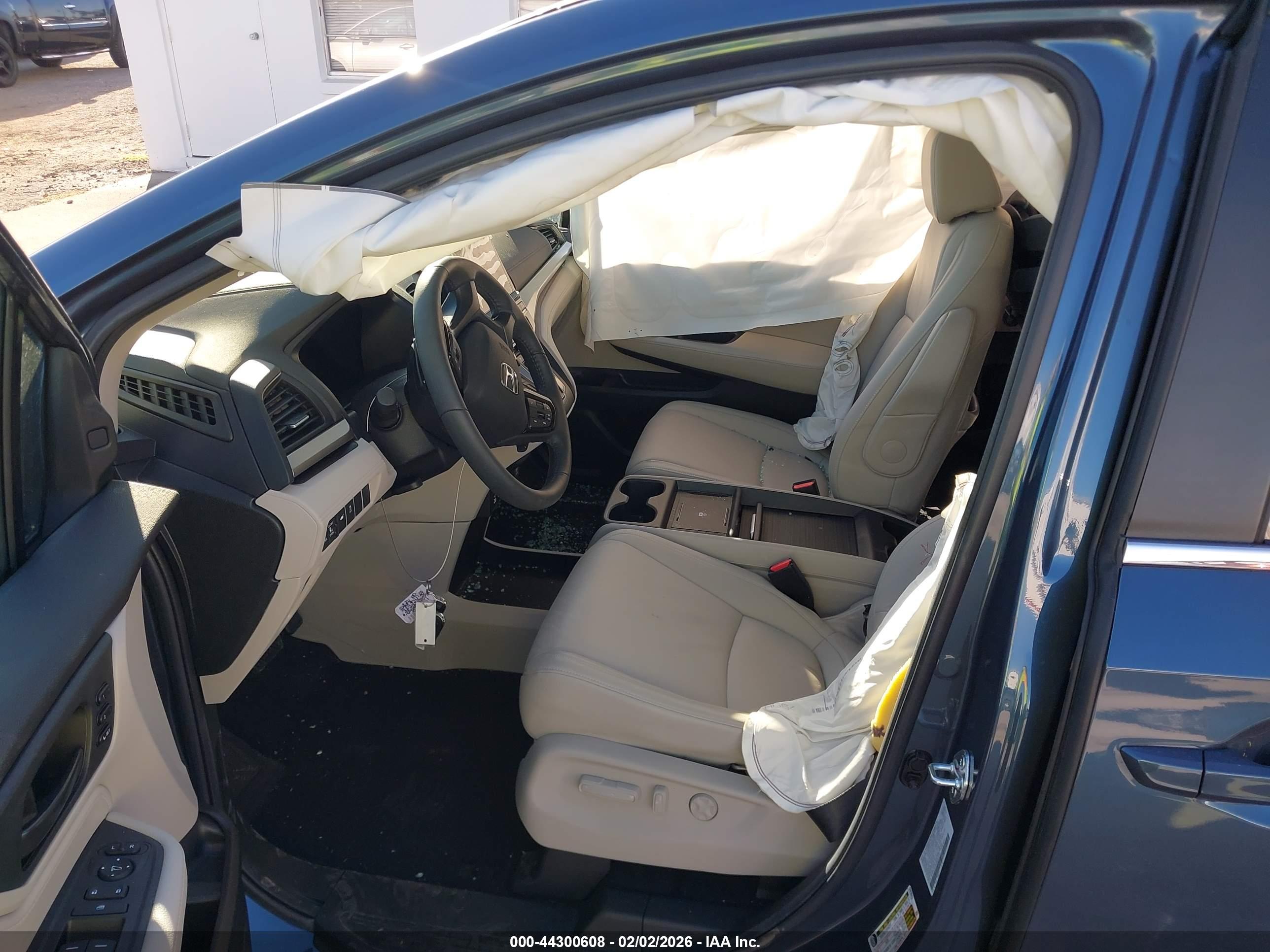 HONDA ODYSSEY image 5
