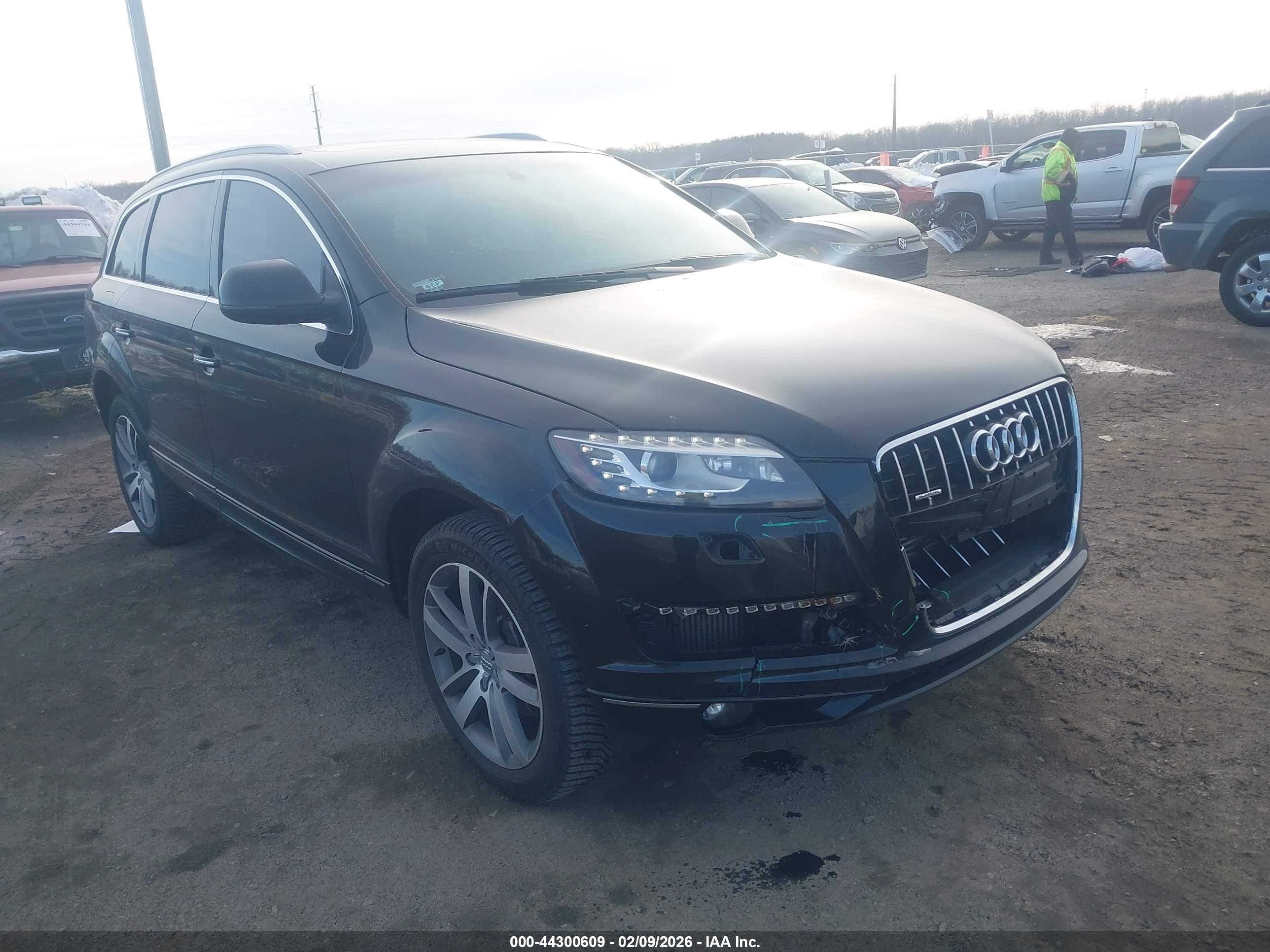 AUDI Q7 image 6