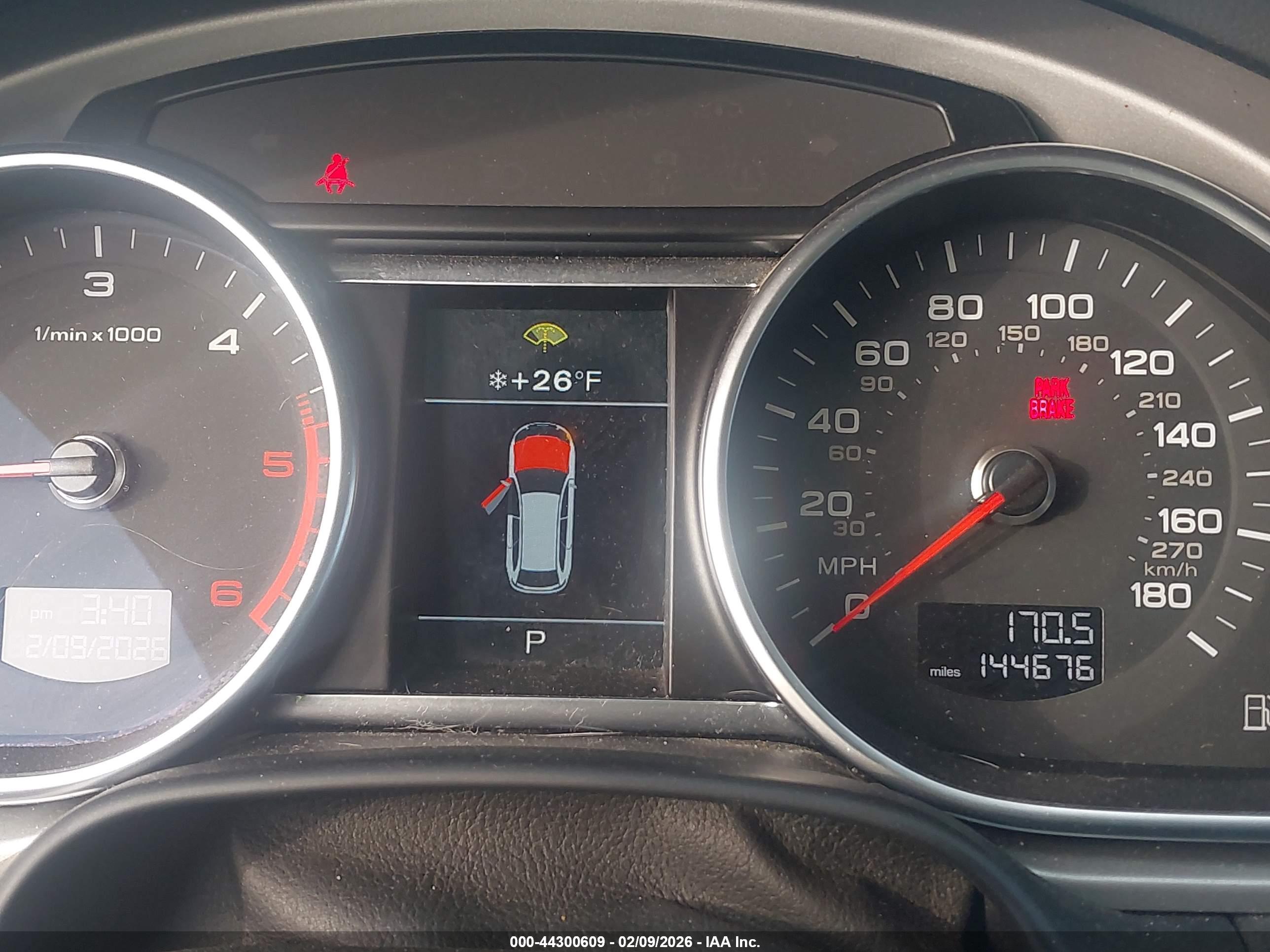 AUDI Q7 image 7