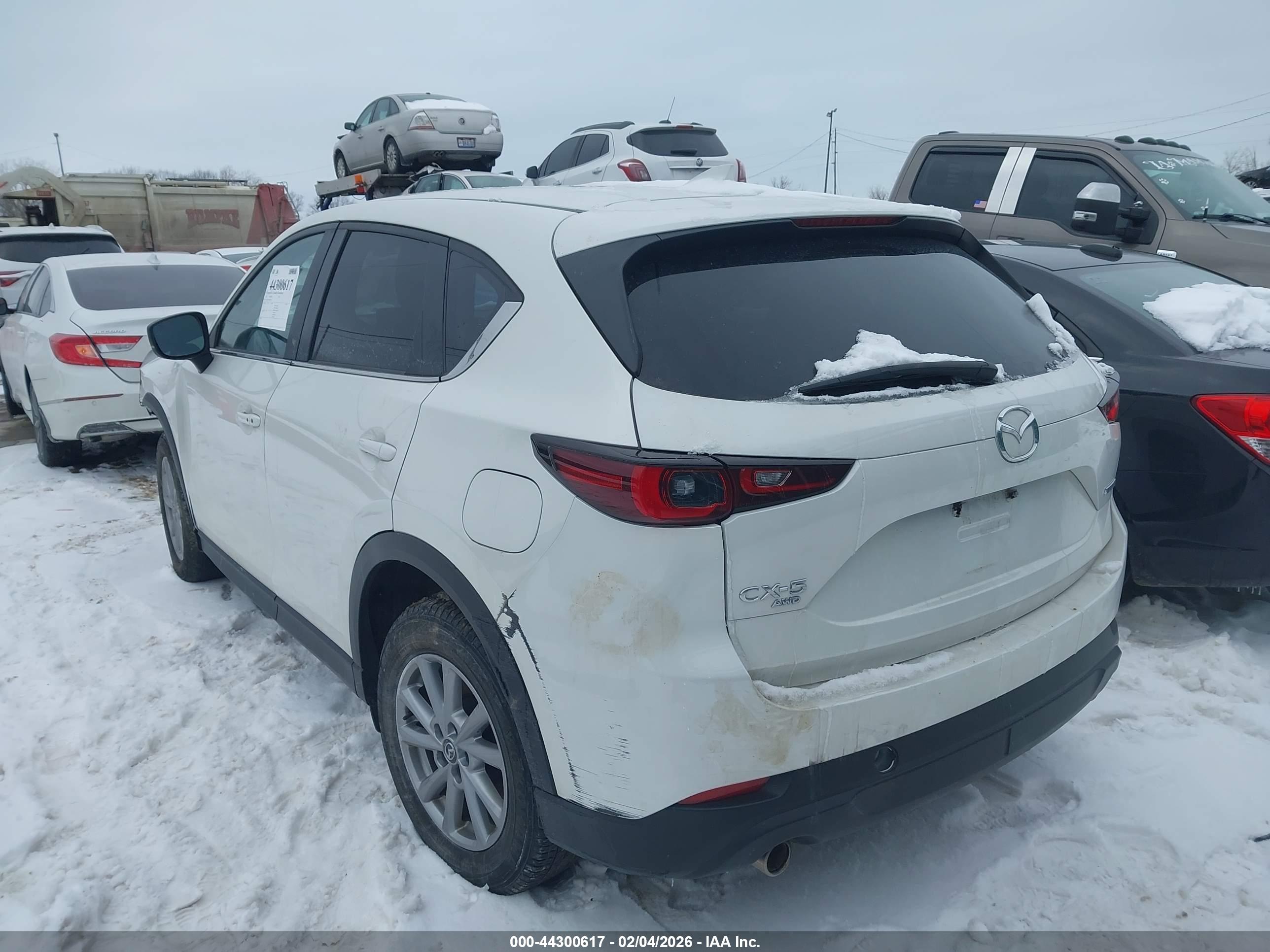 MAZDA CX-5 image 3
