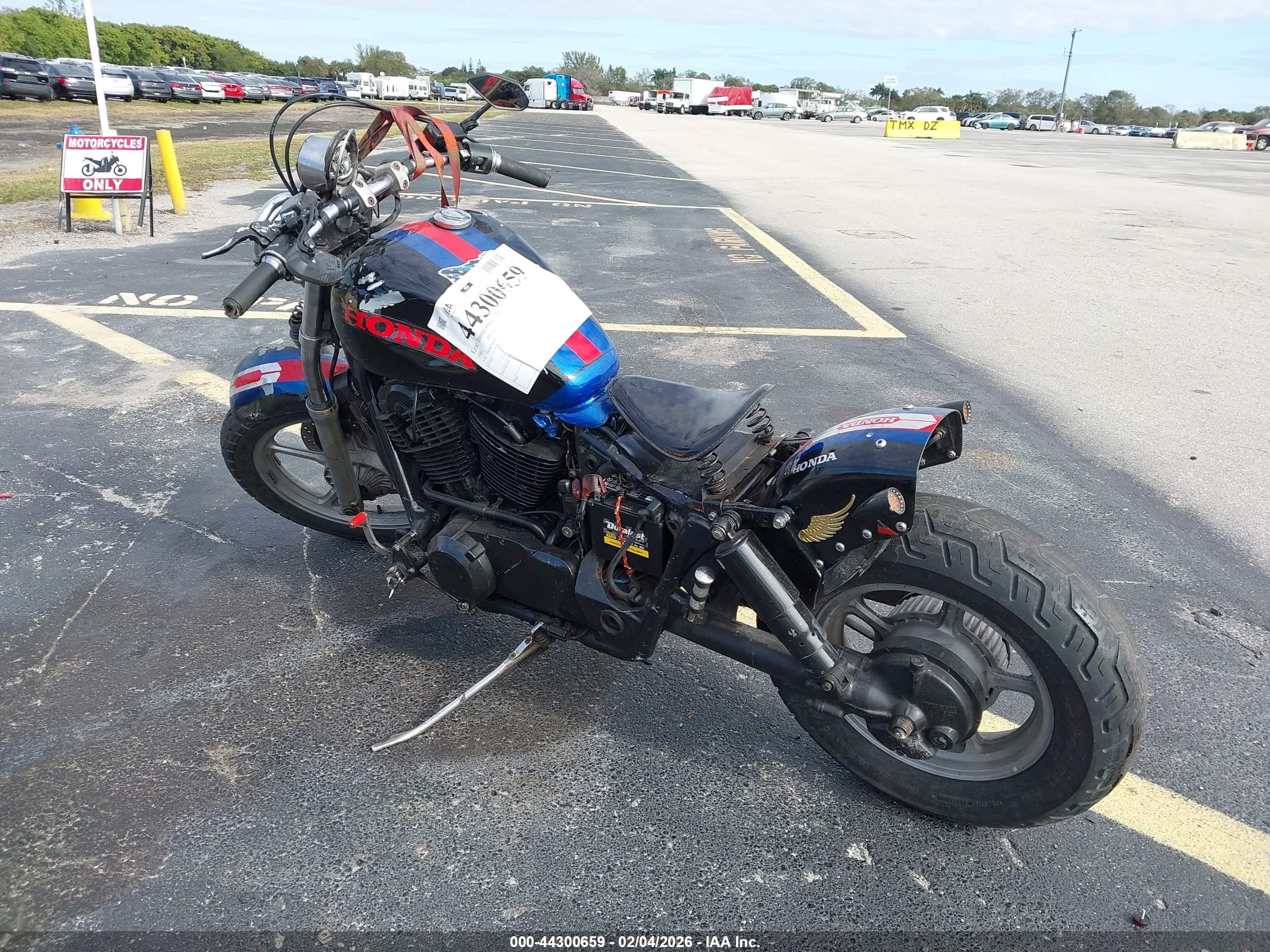 HONDA VT1100 image 3
