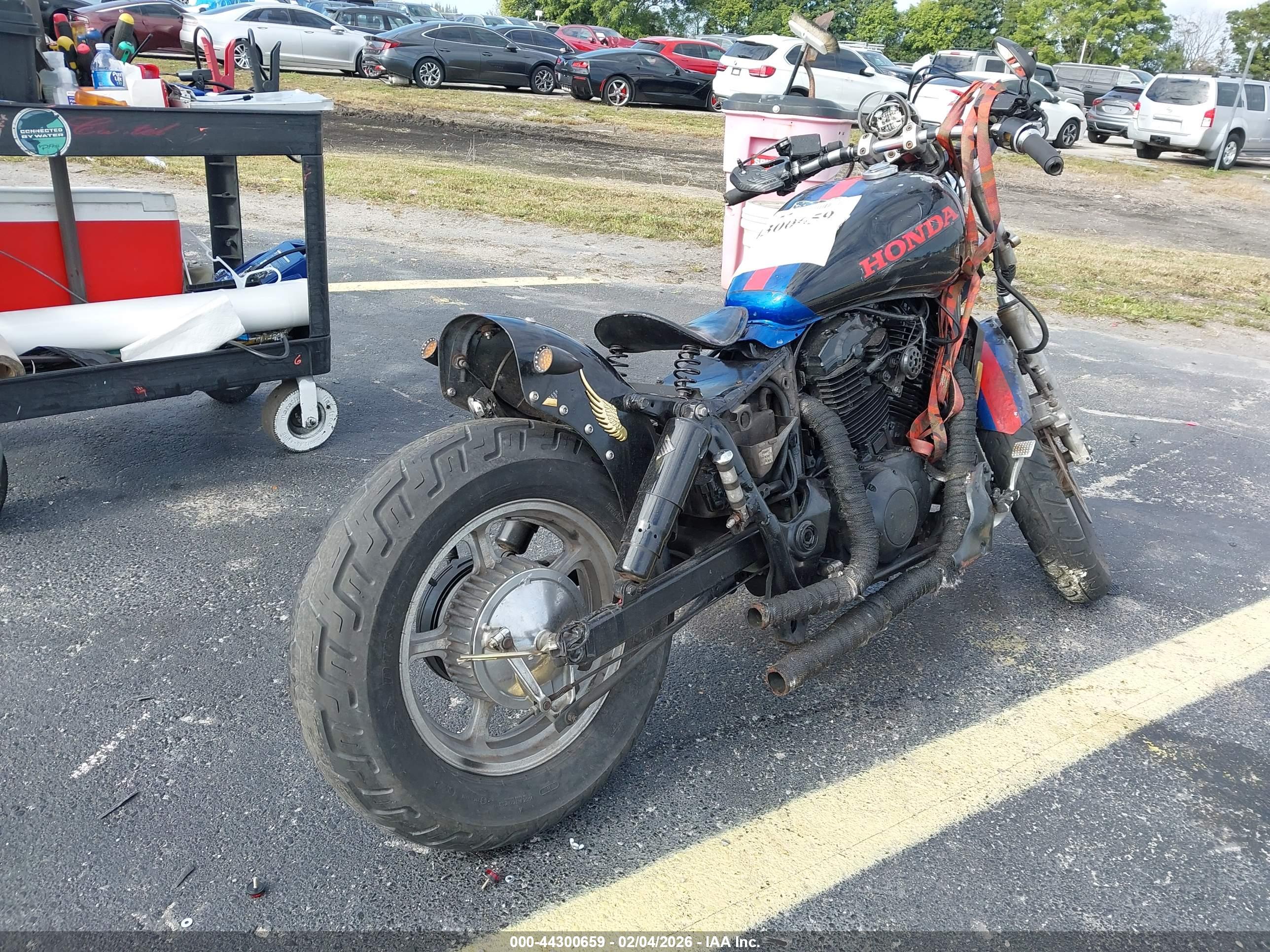 HONDA VT1100 image 4
